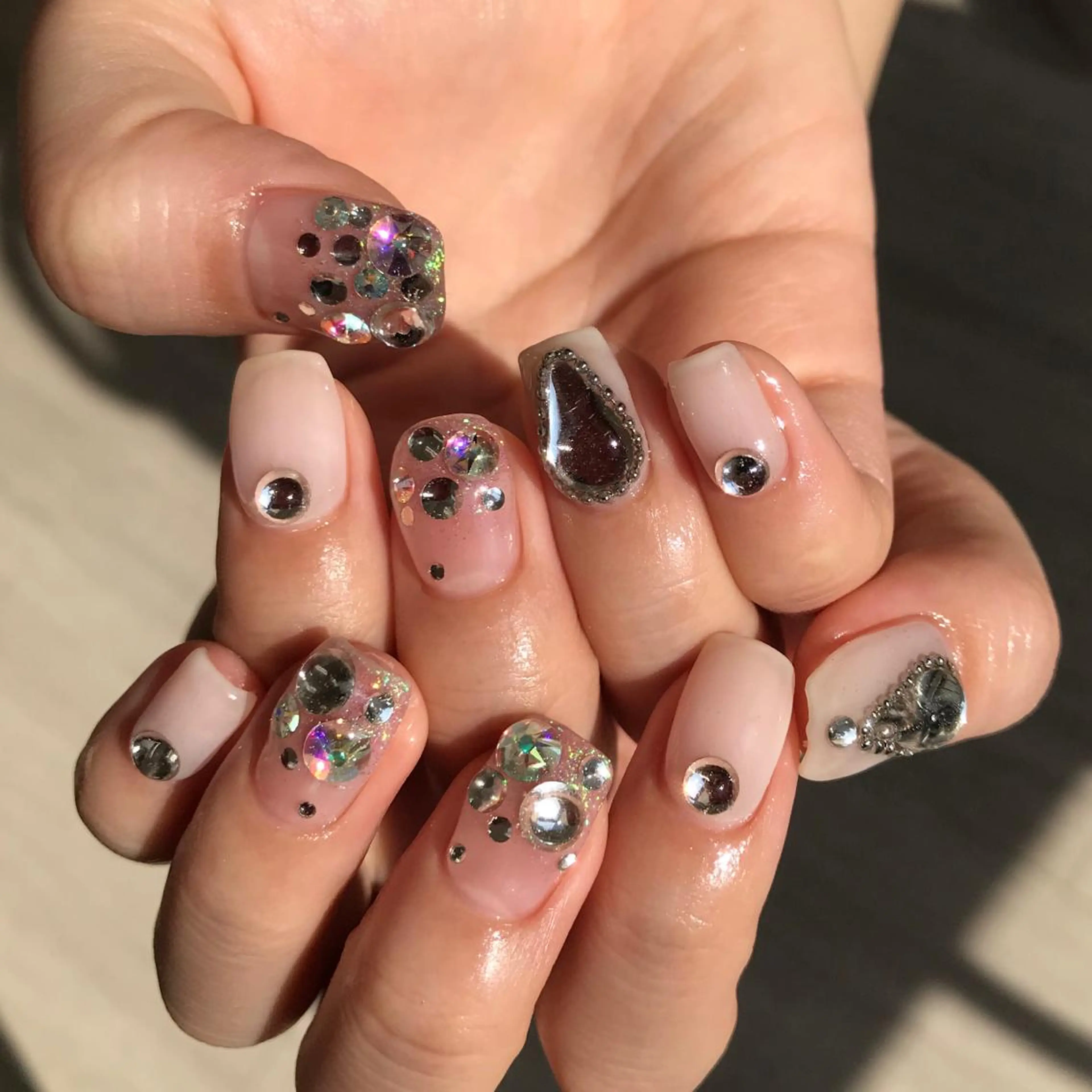 ネイル Hisaka Mikiのネイルデザイン