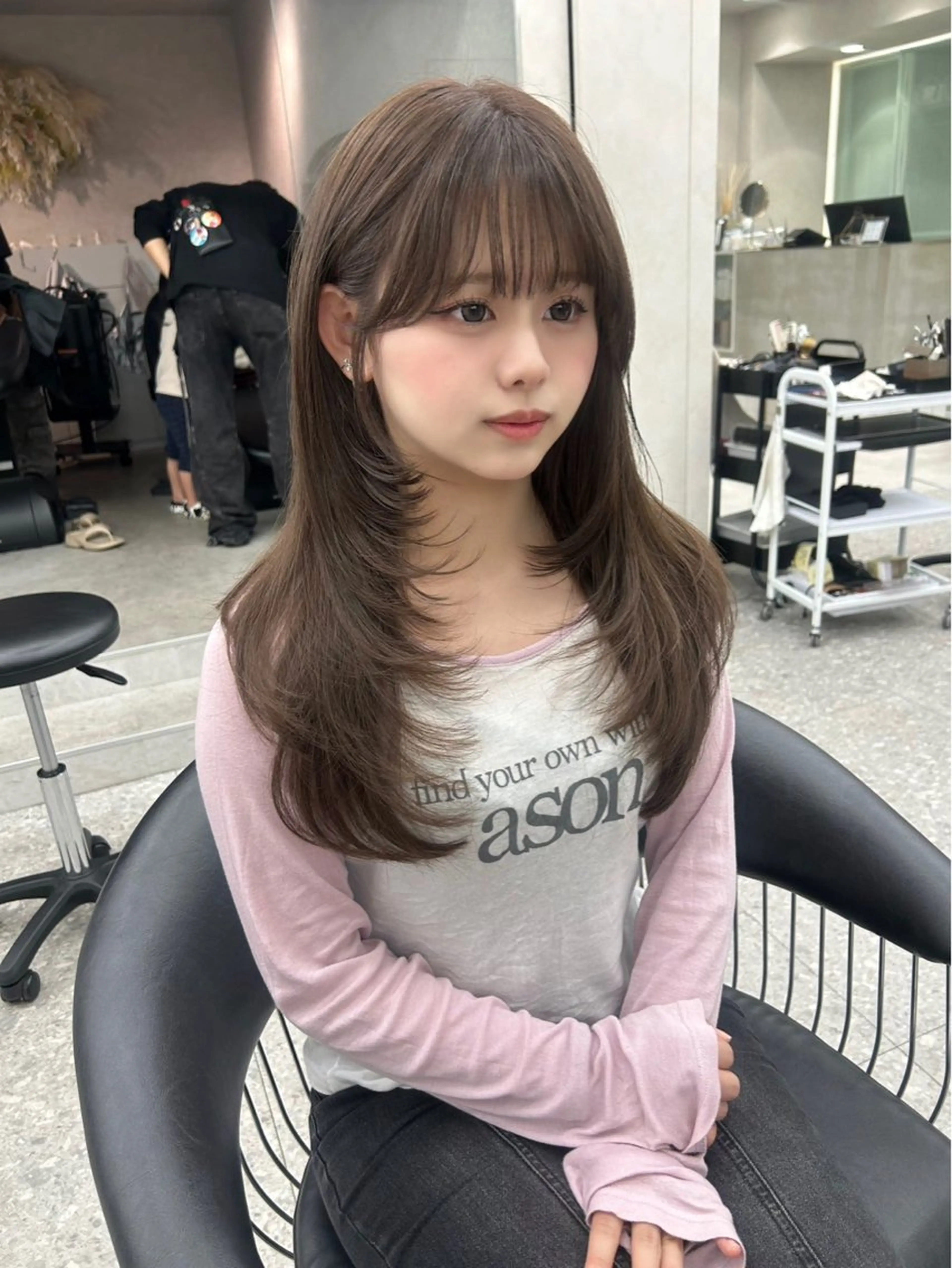 ロング カラー カット ヘアカラー トリートメント Lond Le'a /ハイトーンカラーのヘアスタイル