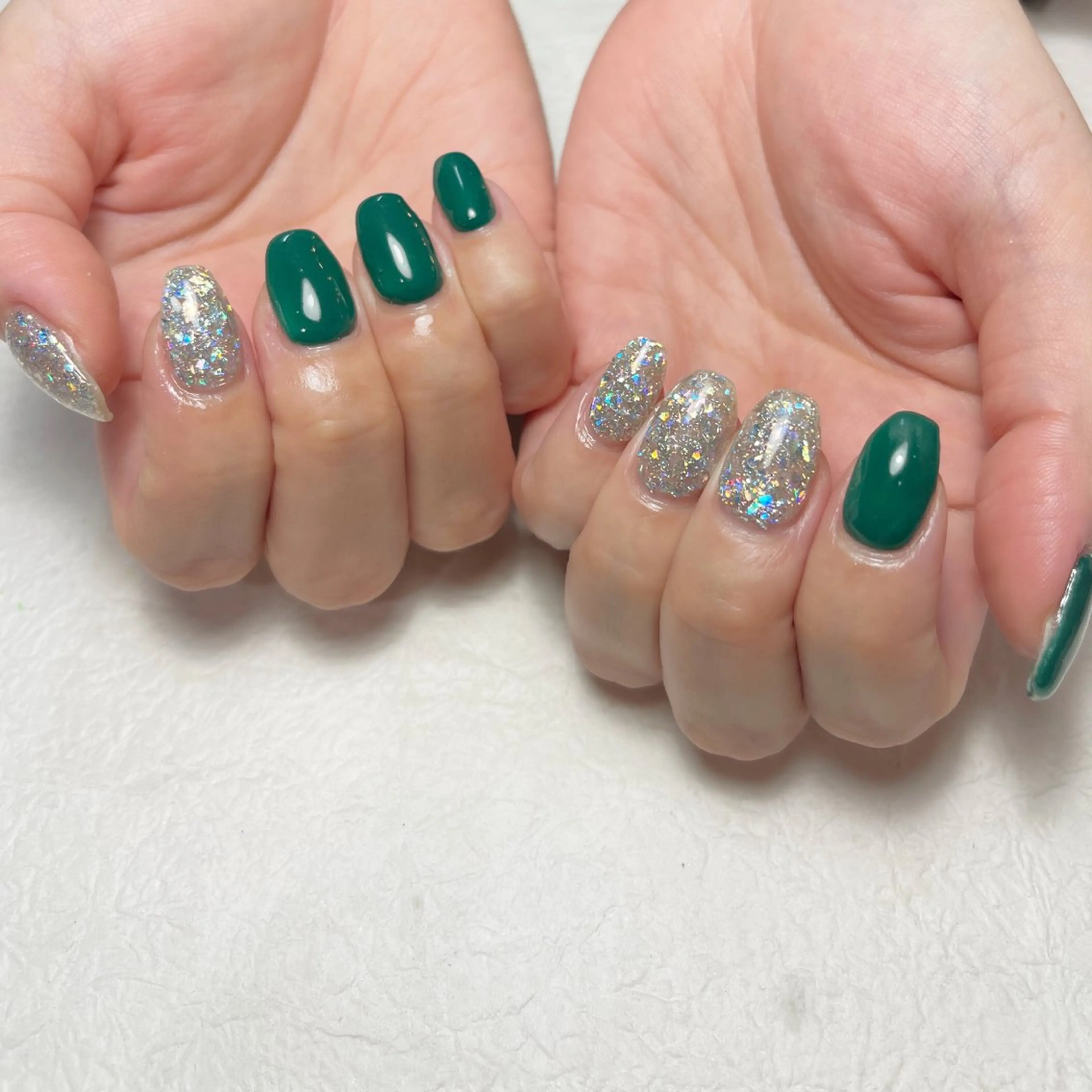 ネイル グリーン ワンカラーネイル シンプルネイル ハンドネイル シンプルネイル専用 💖ゆちたの部屋のネイルデザイン