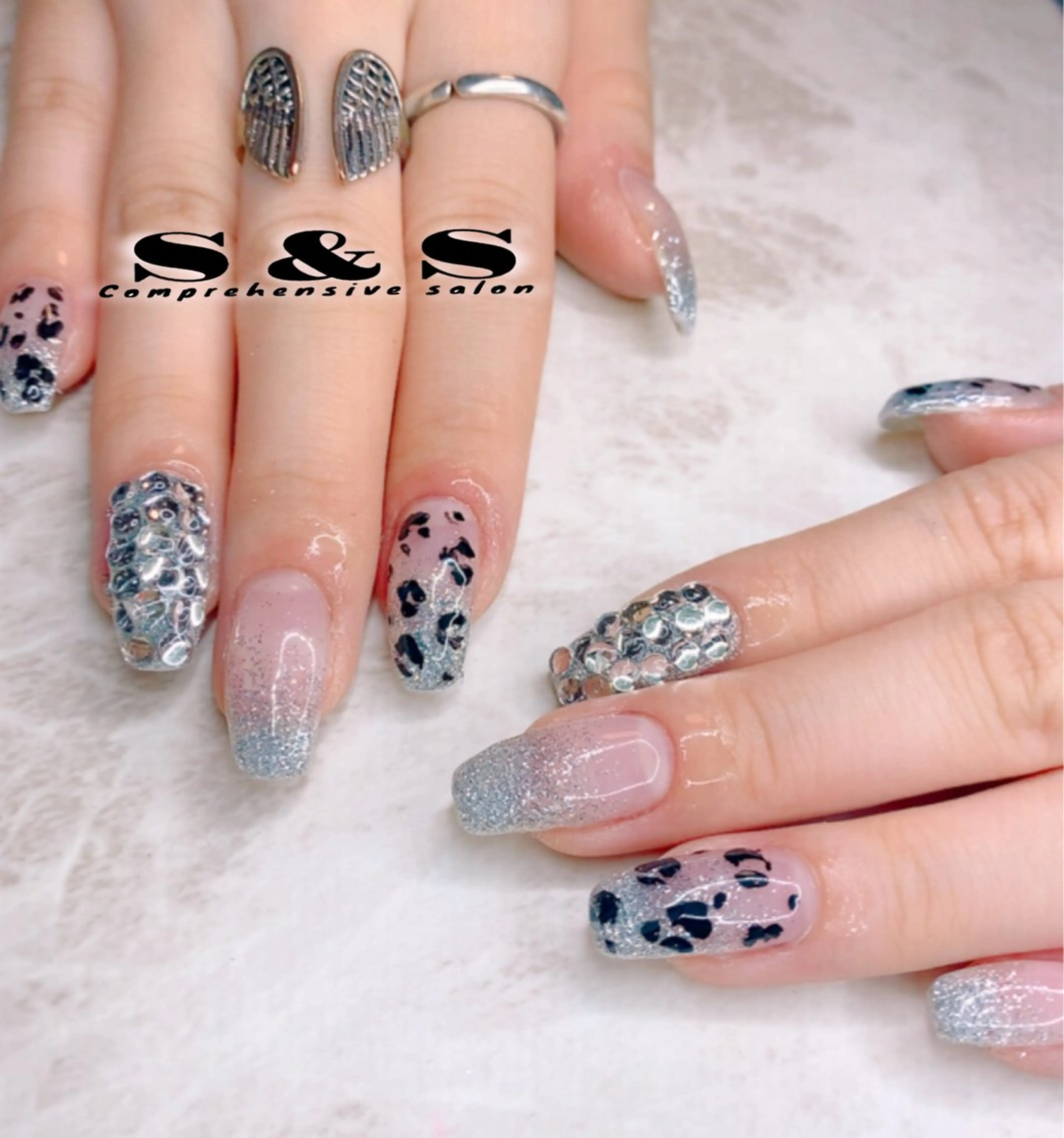 ネイル 長さ出し メンズネイル 持ち込み スカルプネイル S&S 村田小百合のネイルデザイン