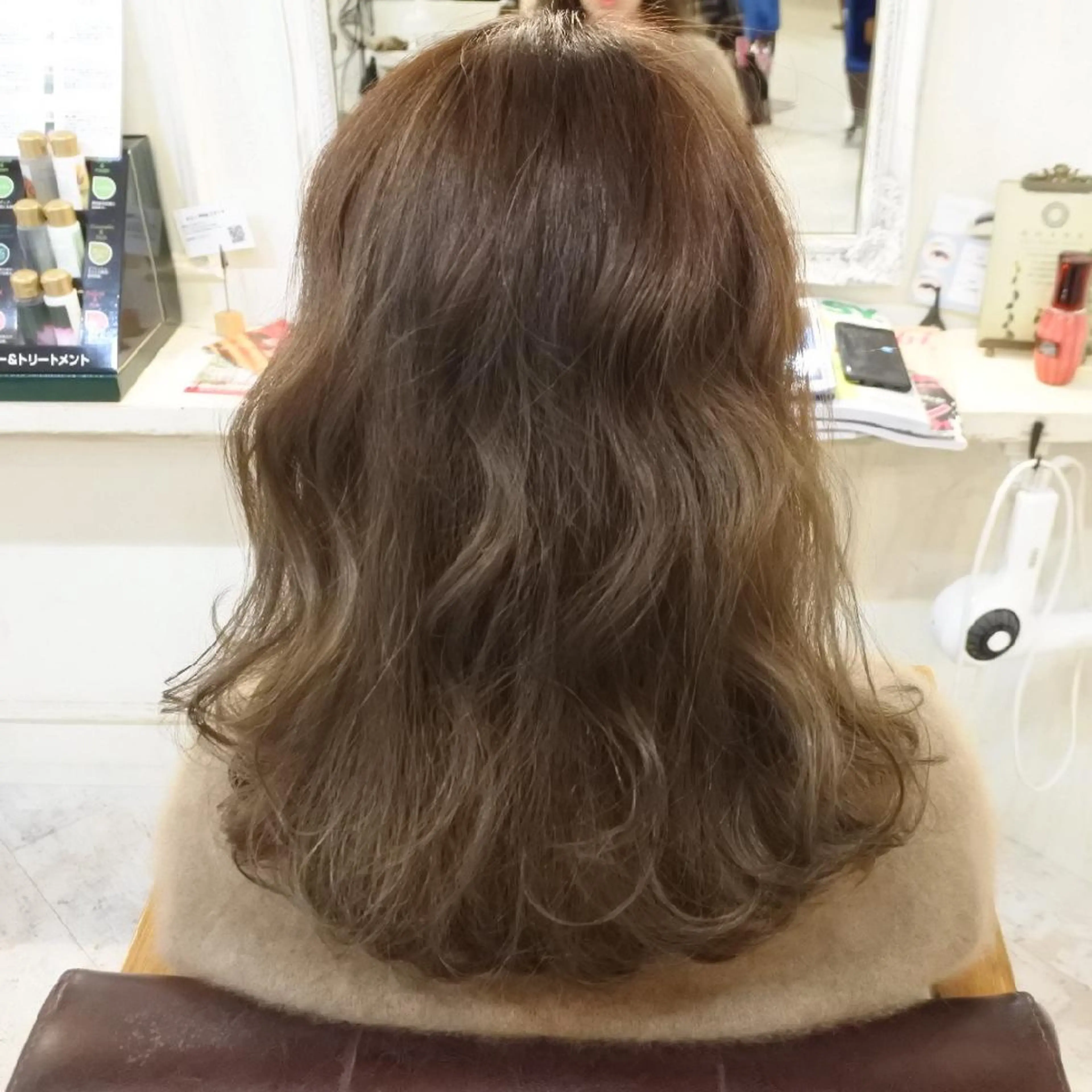 カラー セミロング ハイライトカラー ハイライト 田中 愛奈のその他イメージ