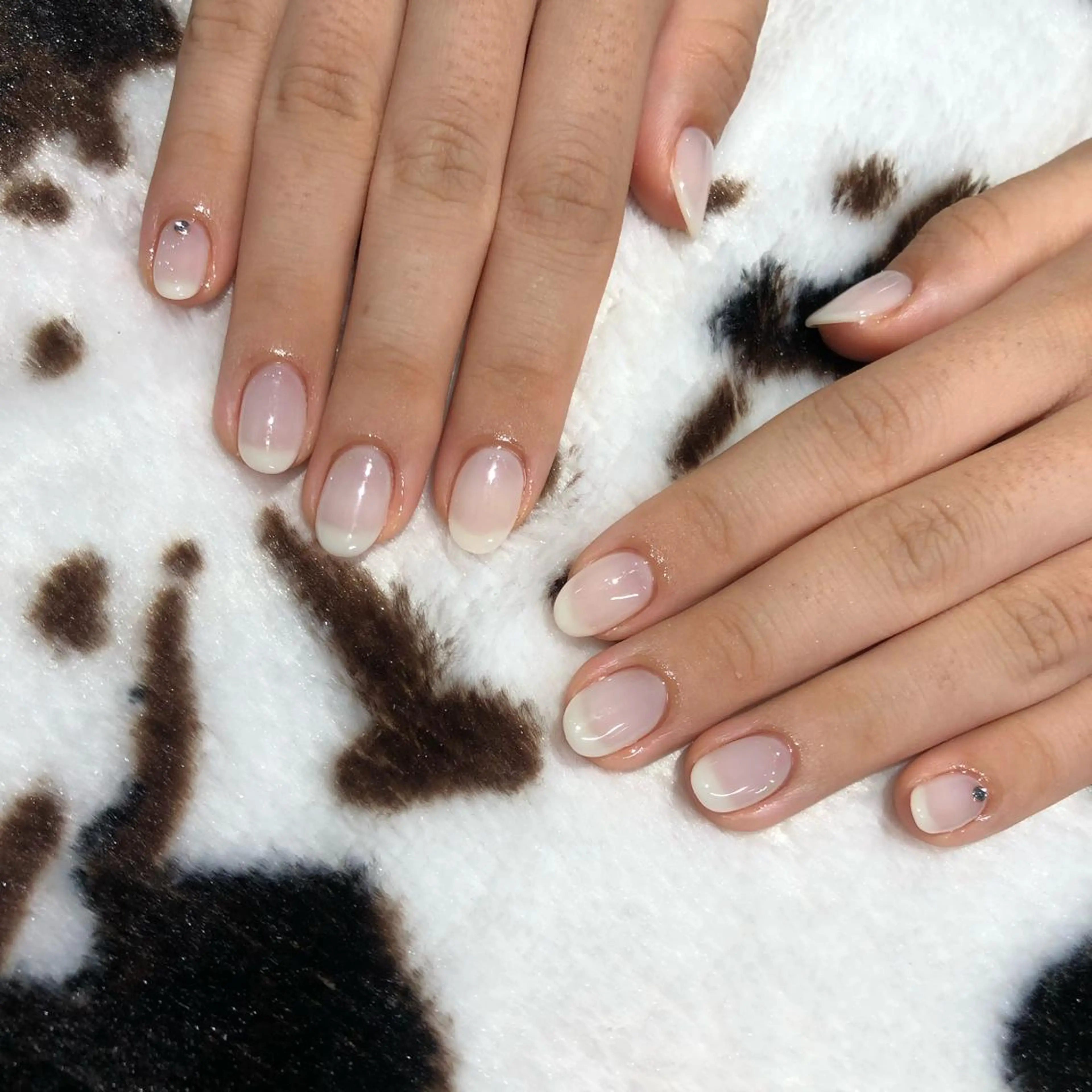 ネイル ハンドネイル フットネイル ハンドケア Nes.Nail所属・Miyagi Asamiのネイルデザイン