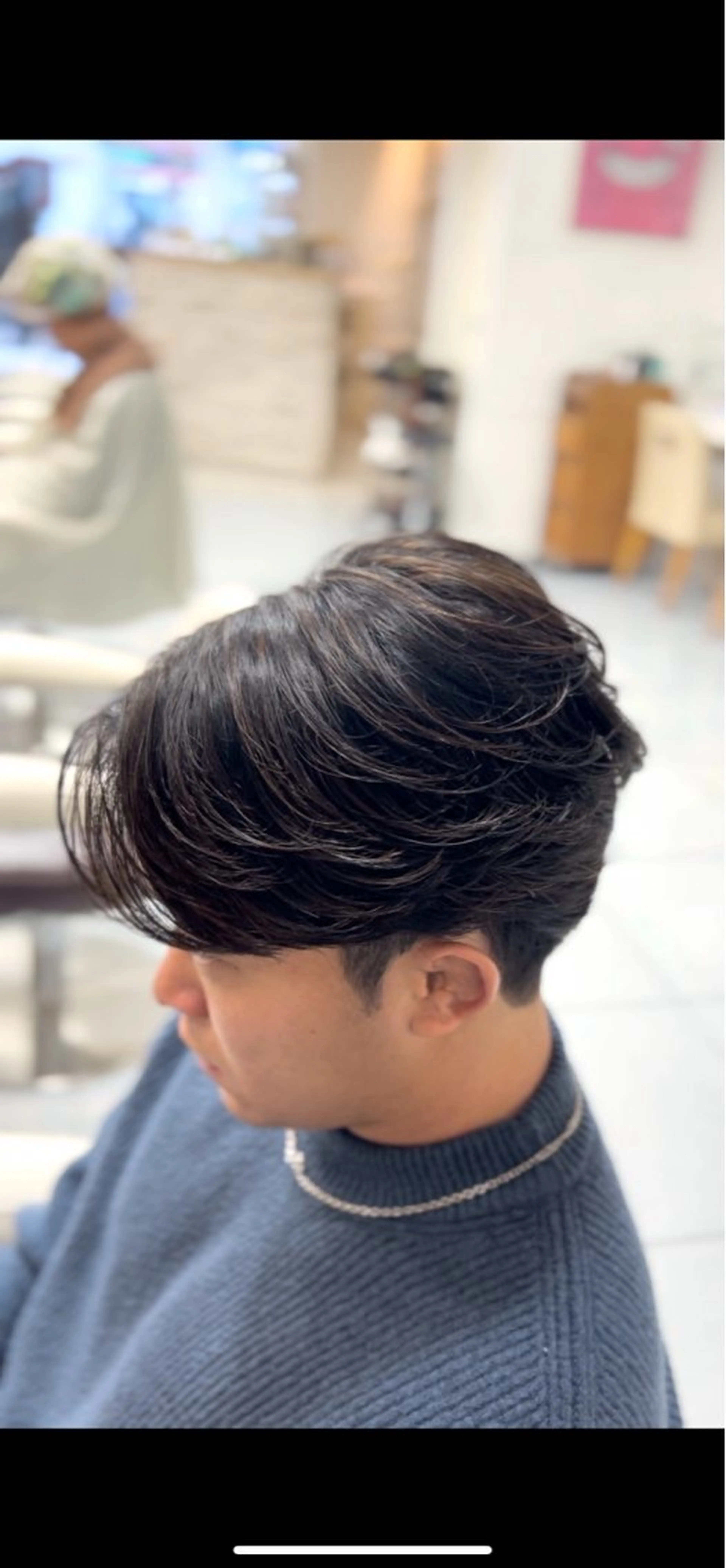 ミディアム パーマ メンズ センターパート メンズ韓国風 くせ毛 韓国風ヘア トリートメント カット パーマ トリートメント 🔮メンズ縮毛矯正 毛流れパーマ💎竹永のヘアスタイル