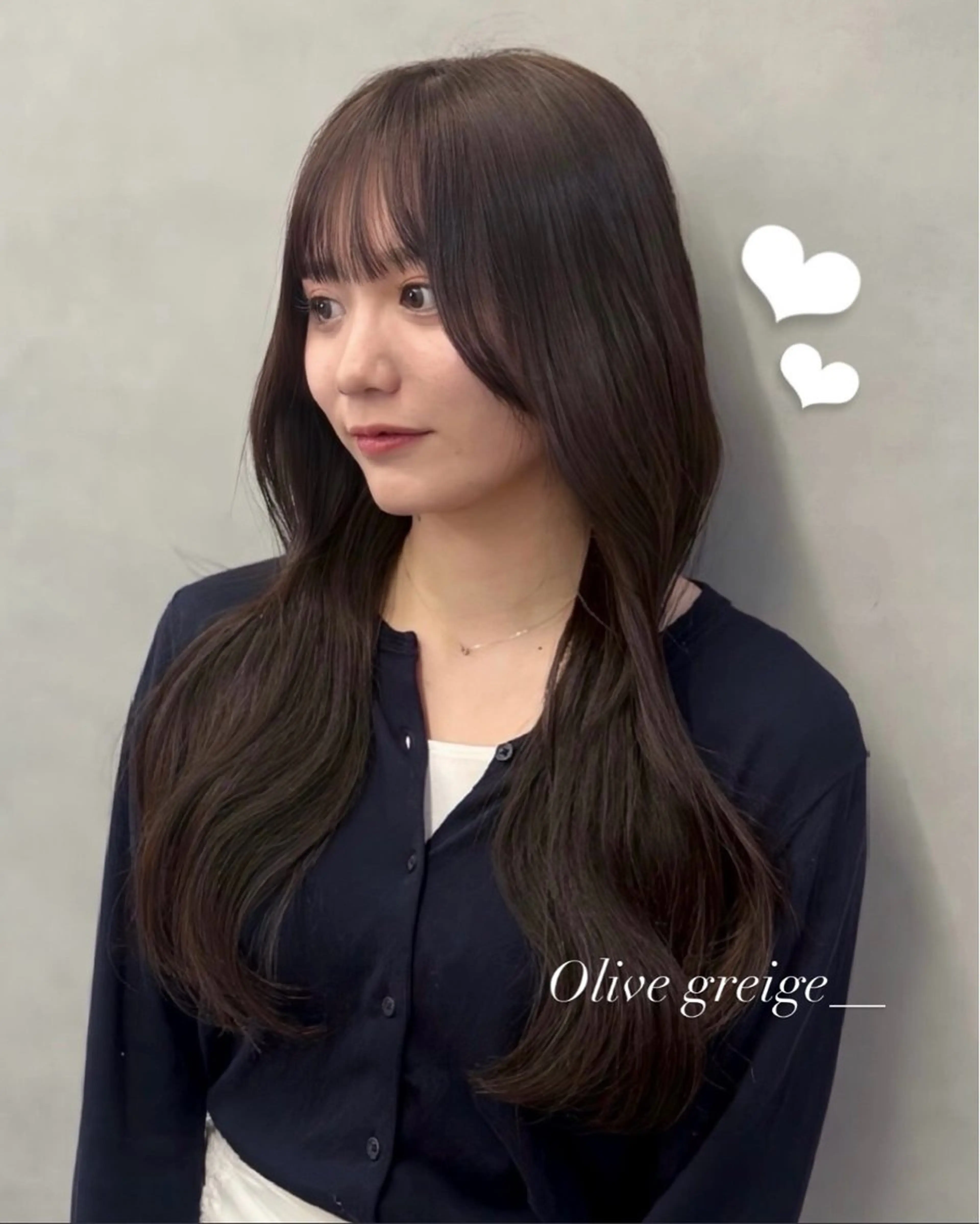 ロング Mirai/ 艶カラー/暖色カラーのヘアスタイル