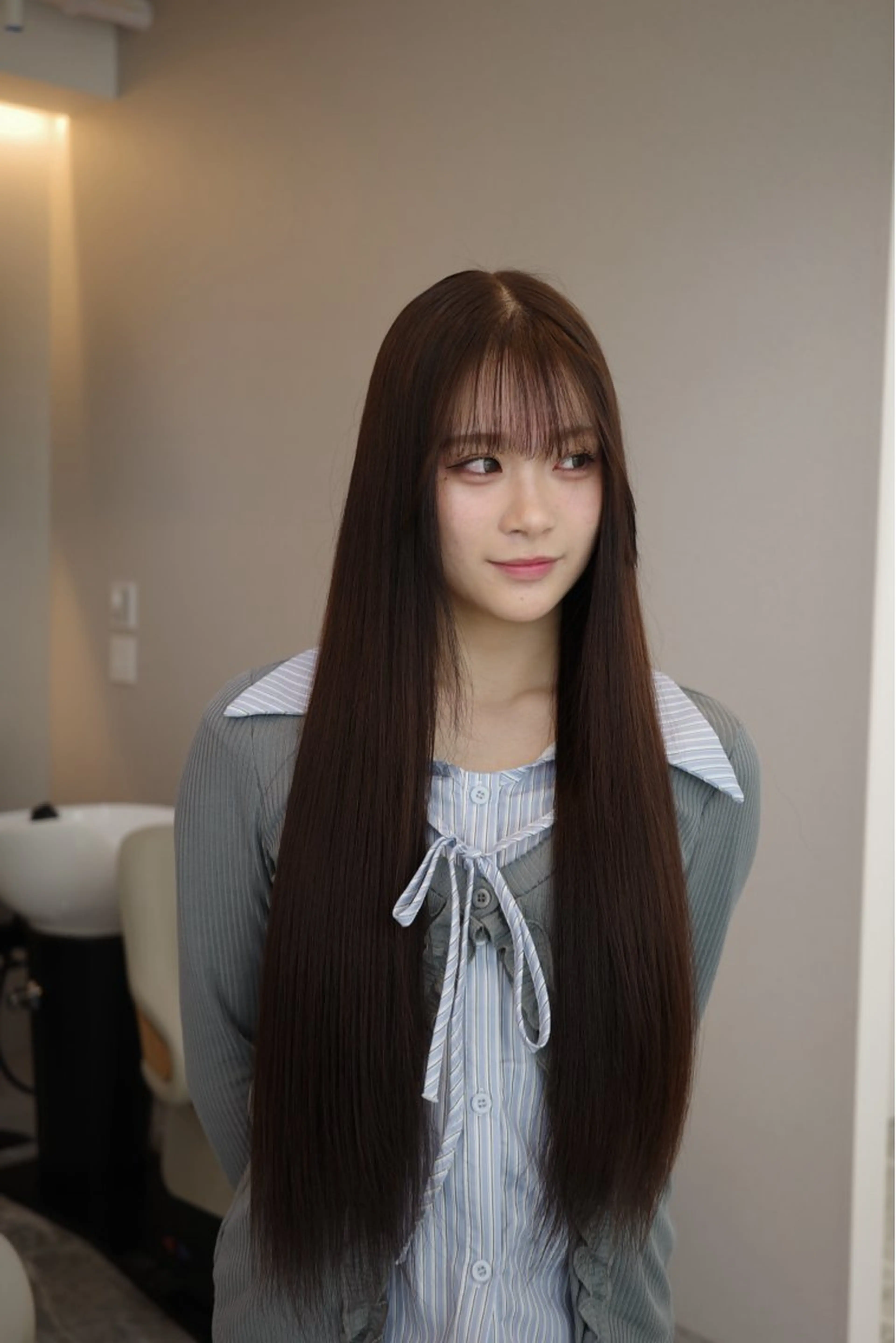 ロング カラー ブラウンカラー 透明感カラー ナチュラルブラウン ロング ボブ COA GINZA 佐藤壮真のヘアスタイル