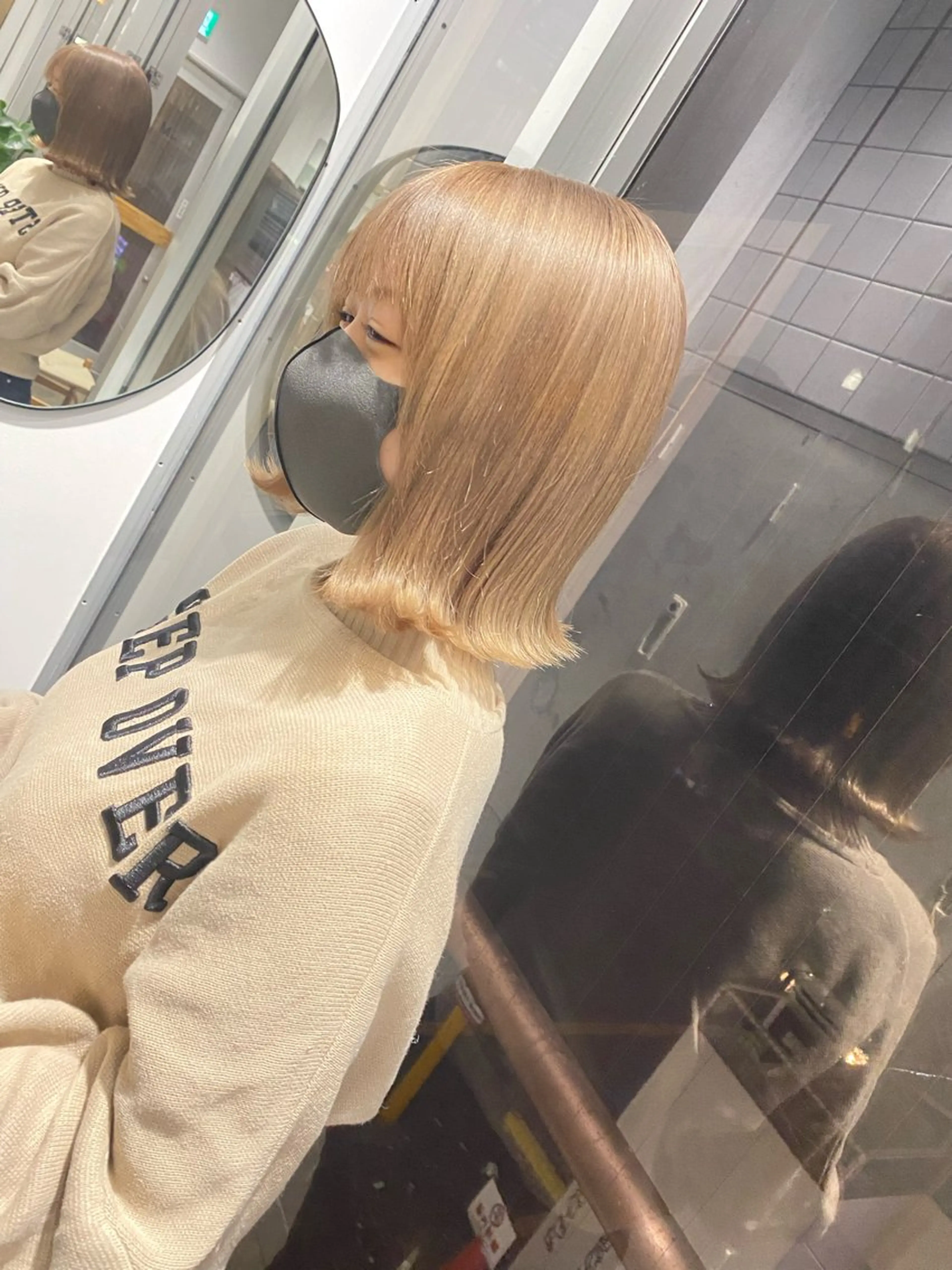 ショート カラー ベージュカラー ミルクティーベージュ SALOWIN新宿三丁目【サロウィン】所属・レイヤー🔶髪質改善 🔶透明感カラー青木のヘアスタイル