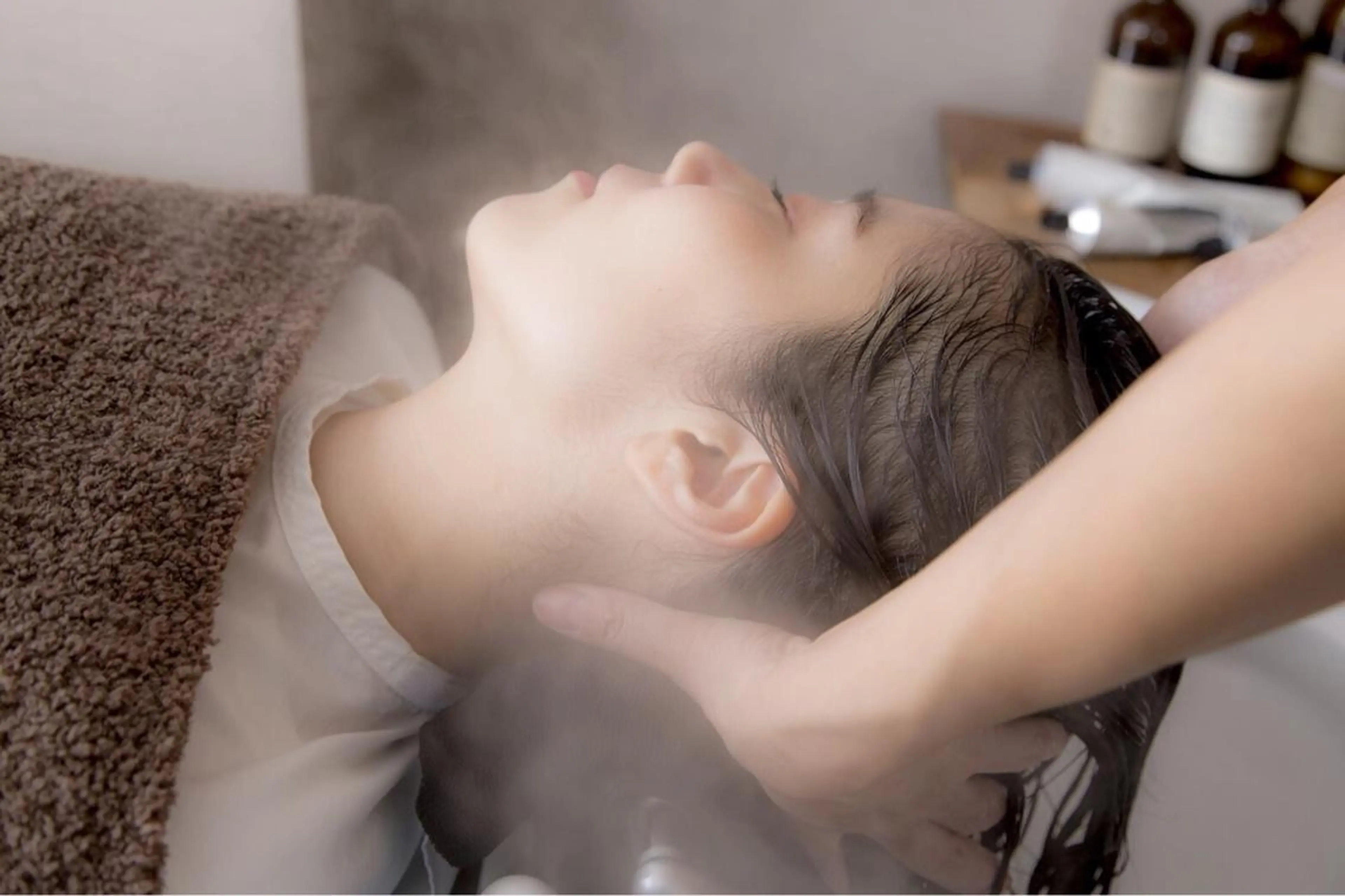 セミロング カラー パーマ ヘアアレンジ FRAME所属・FRAME/髪を育 てる/大人デザインのヘアスタイル