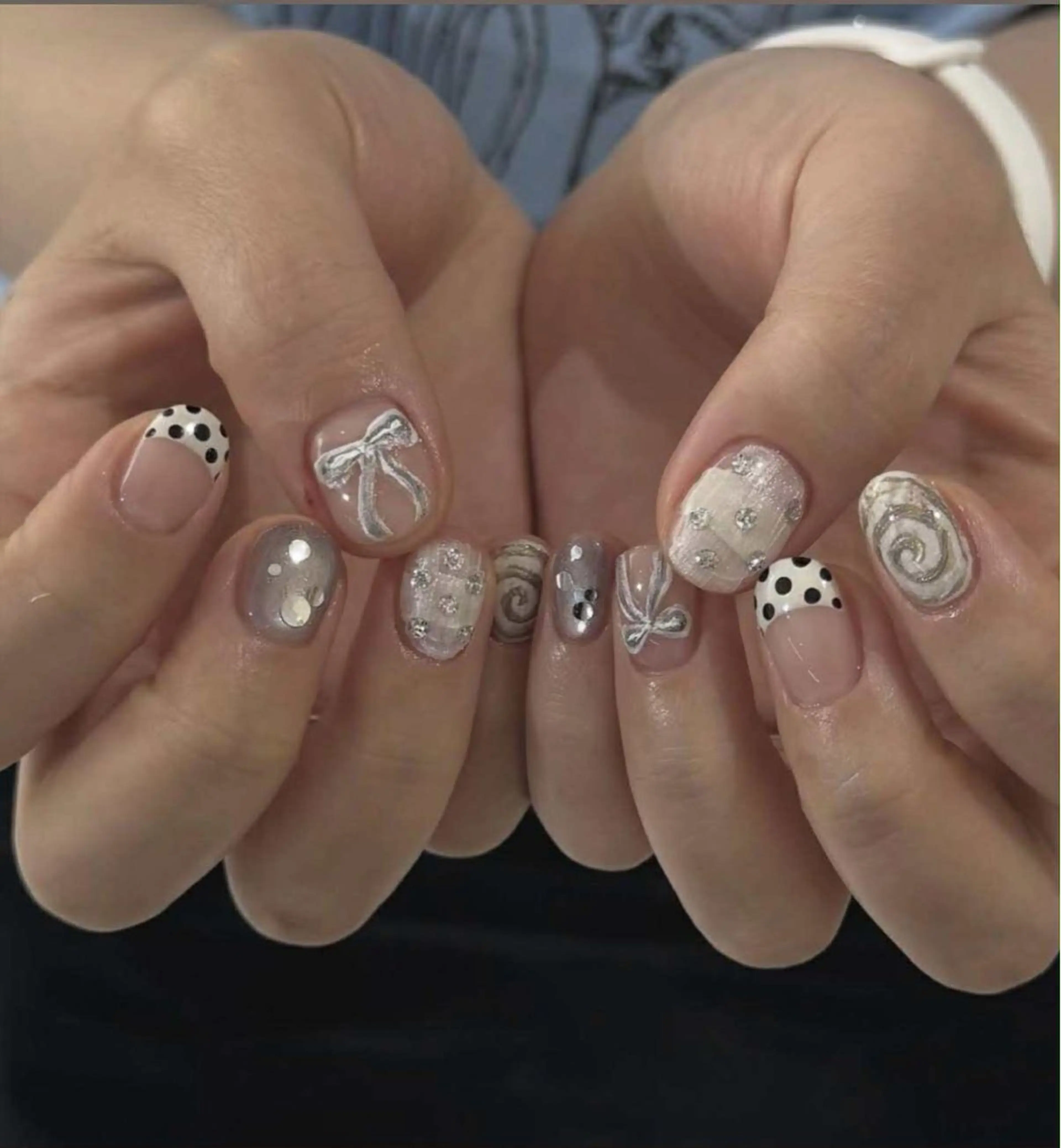 ネイル アートネイル フラワーネイル フレンチネイル ジェルネイル グラデーション Ryunail所属・Ryu Nail NekoChanのネイルデザイン