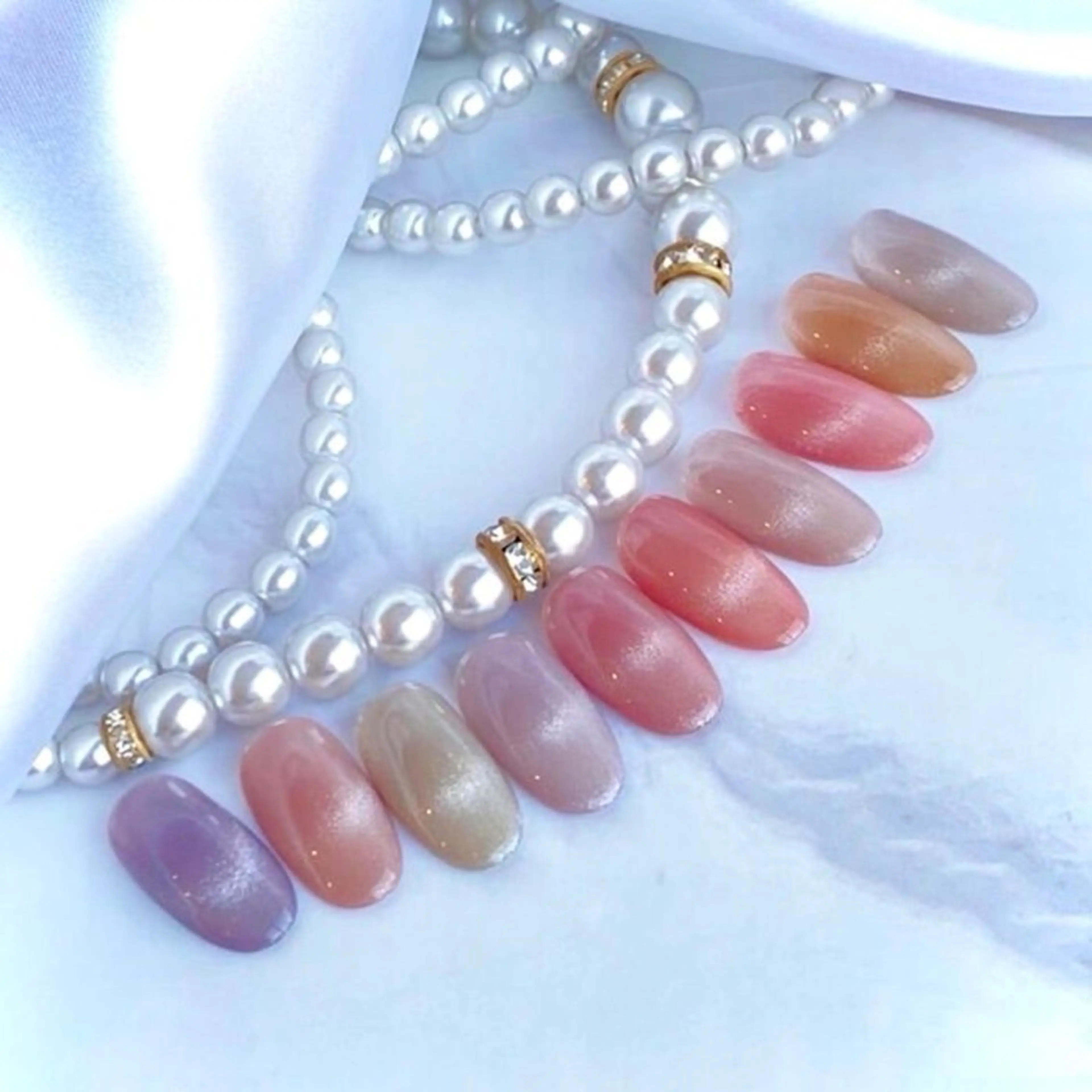 ネイル ハンドネイル 乙川 茉由のネイルデザイン