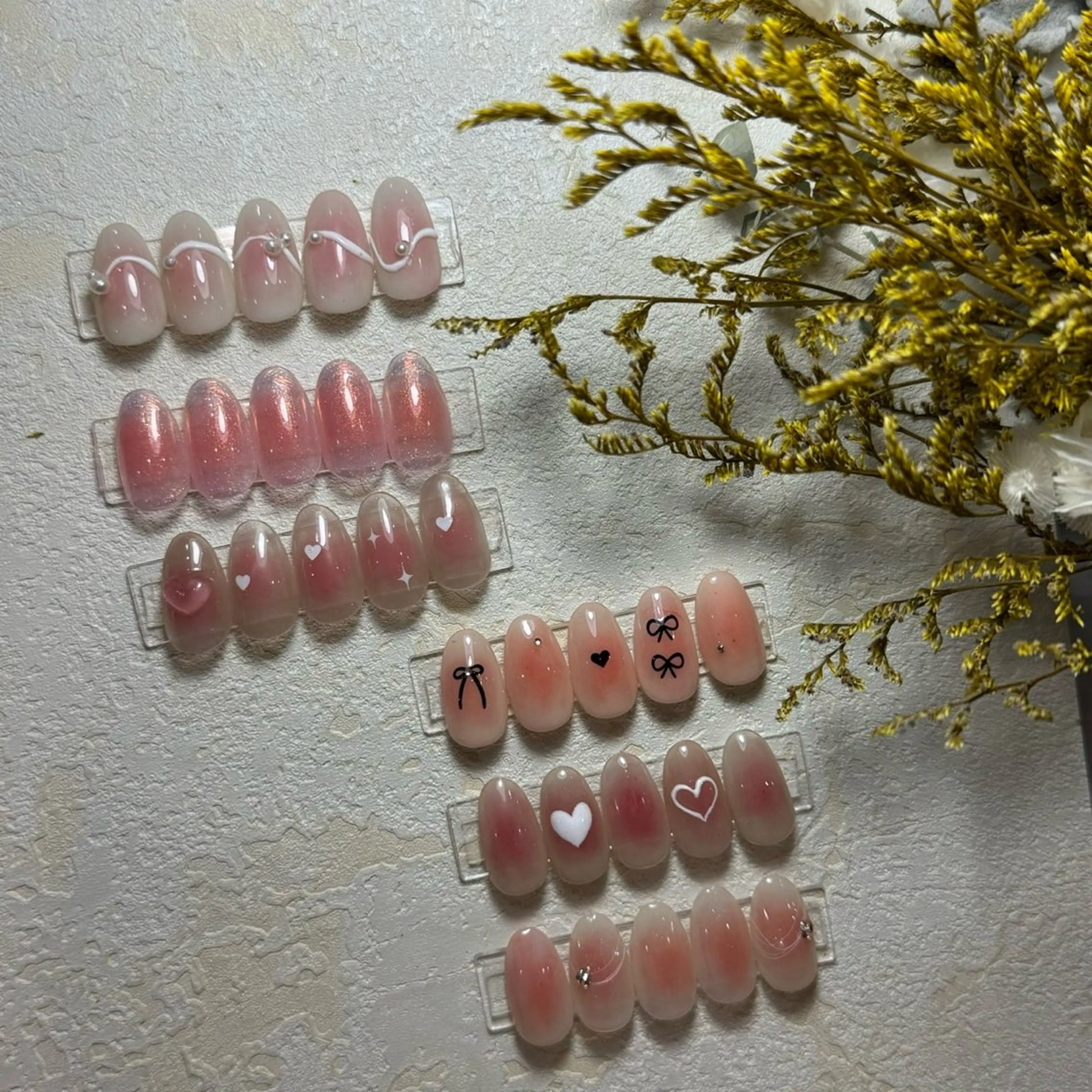 ネイル チークネイル You&Me Miyuのネイルデザイン