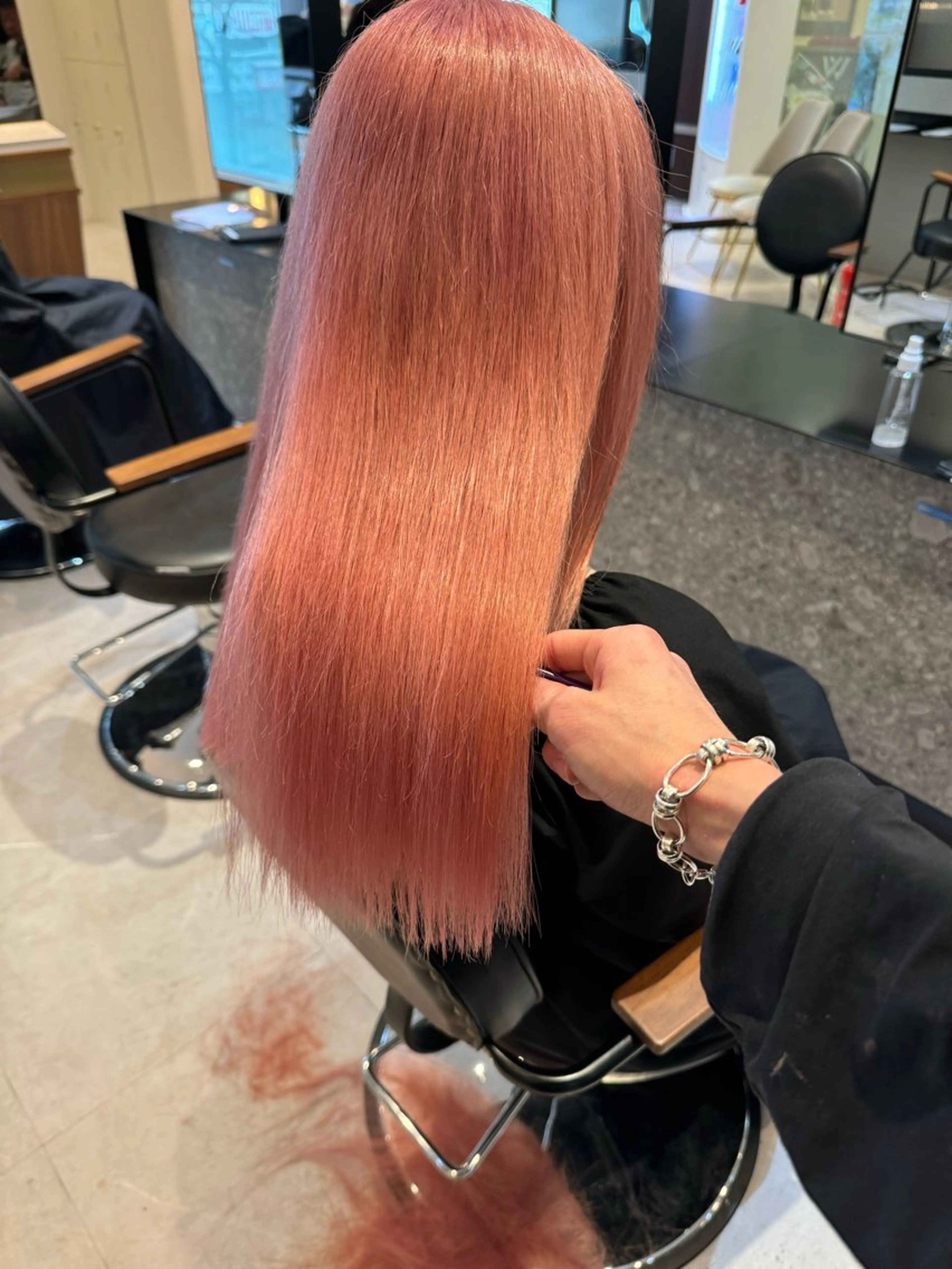 ロング 韓国ヘア🇰🇷/ みずき/レイヤーのヘアスタイル