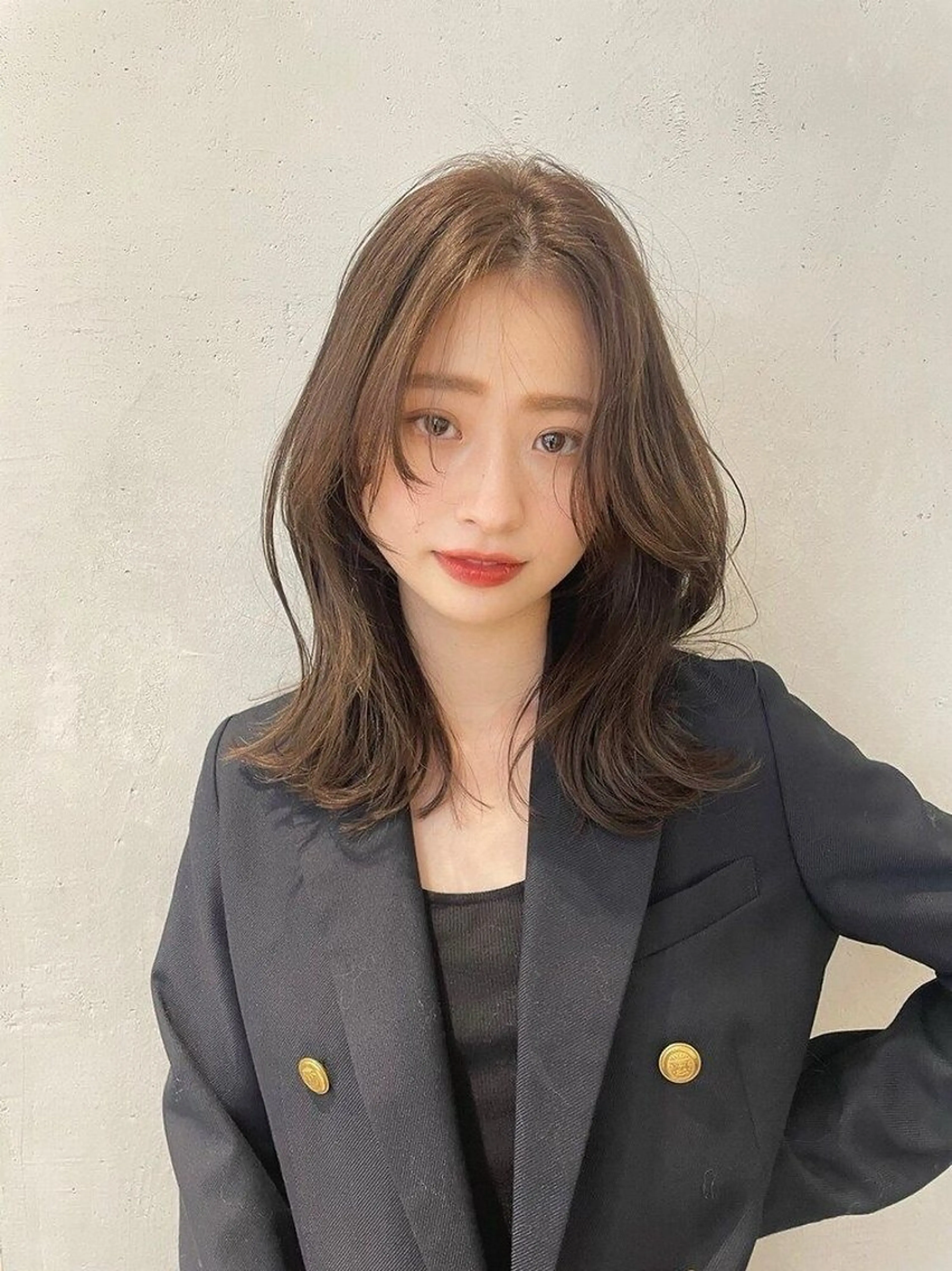 ミディアム Aura所属・丸山 心 / 艶カラーのヘアスタイル