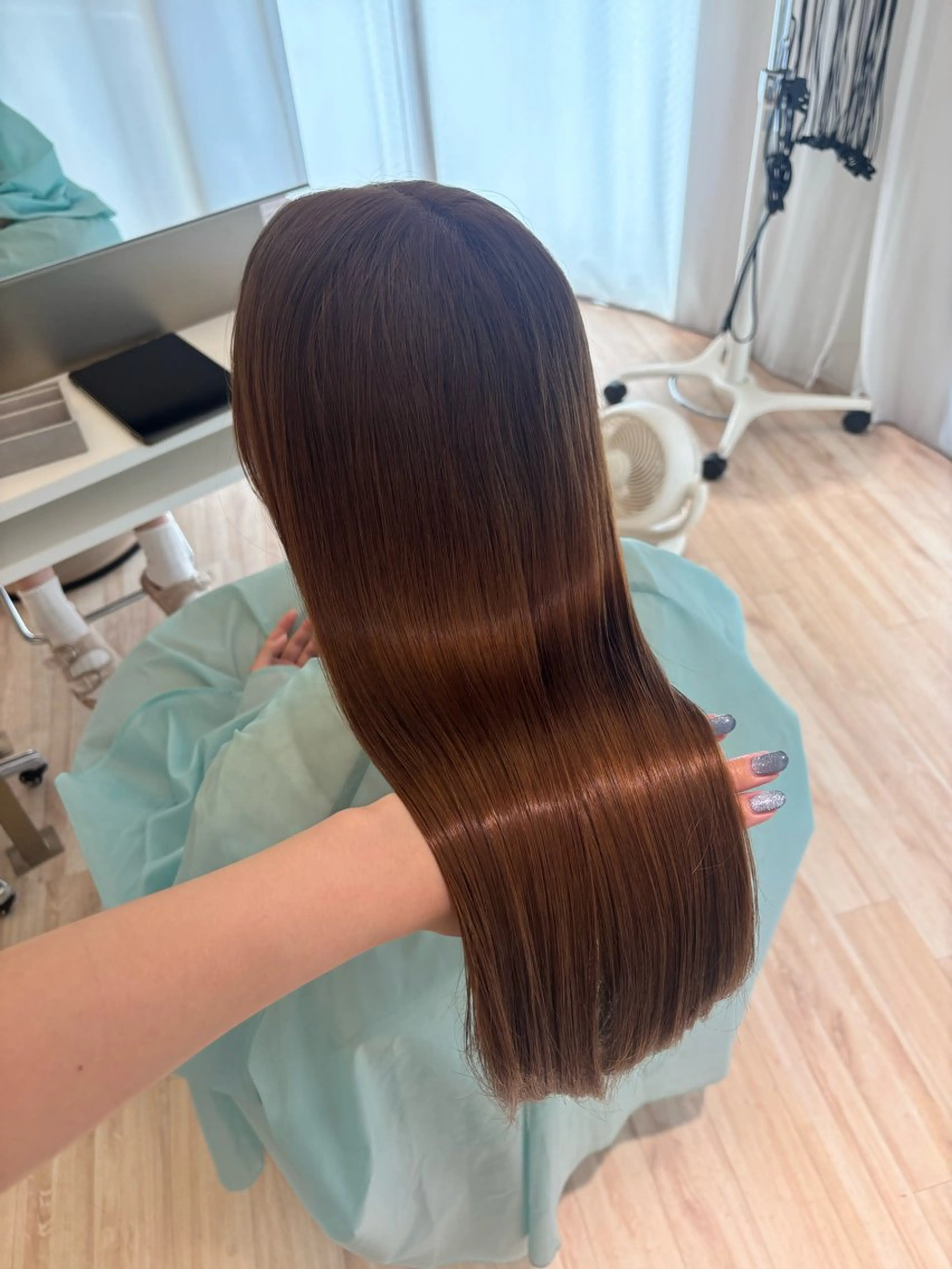 ロング カラー ParveMix 岡本えりかのヘアスタイル