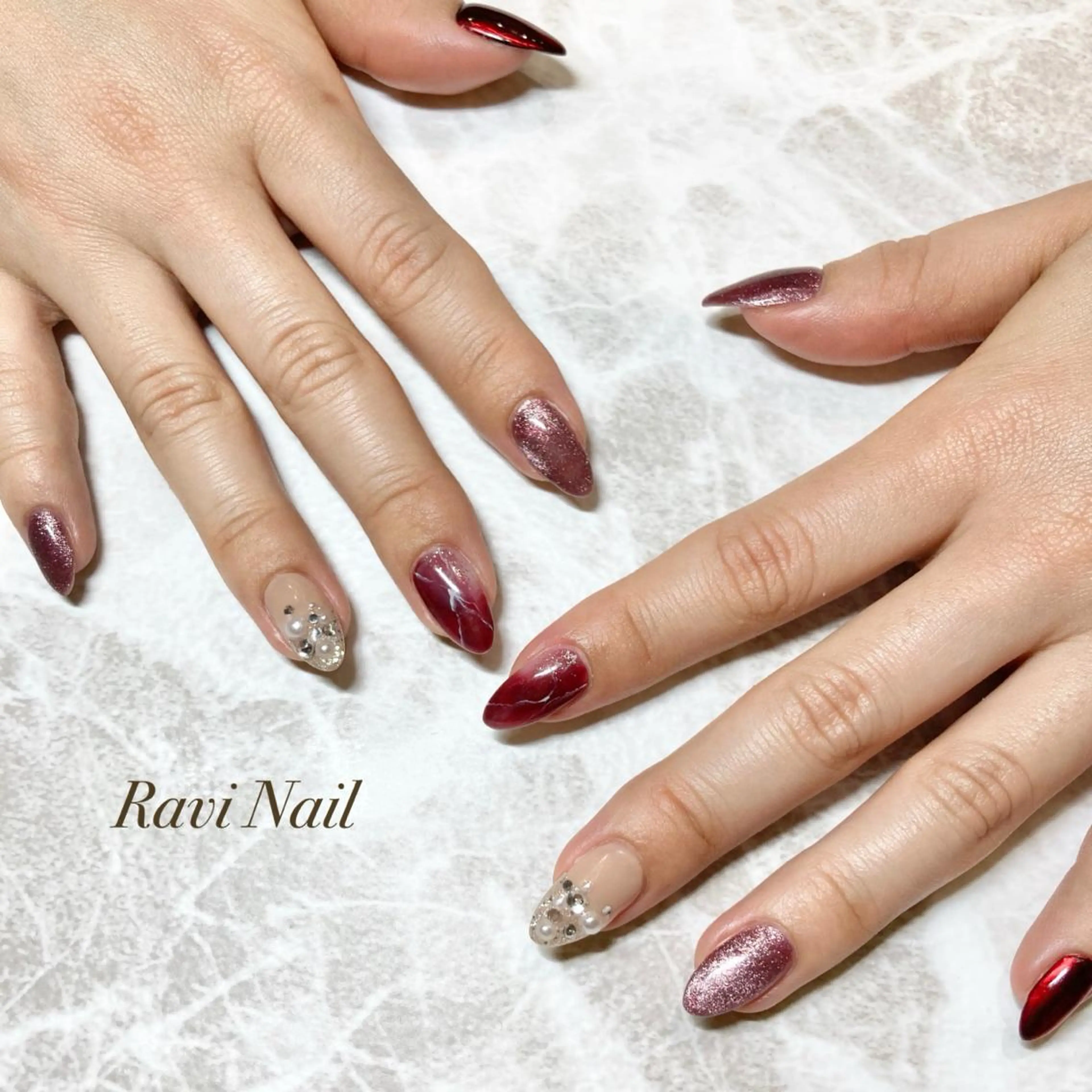 ネイル ハンドネイル U. Minakoのネイルデザイン