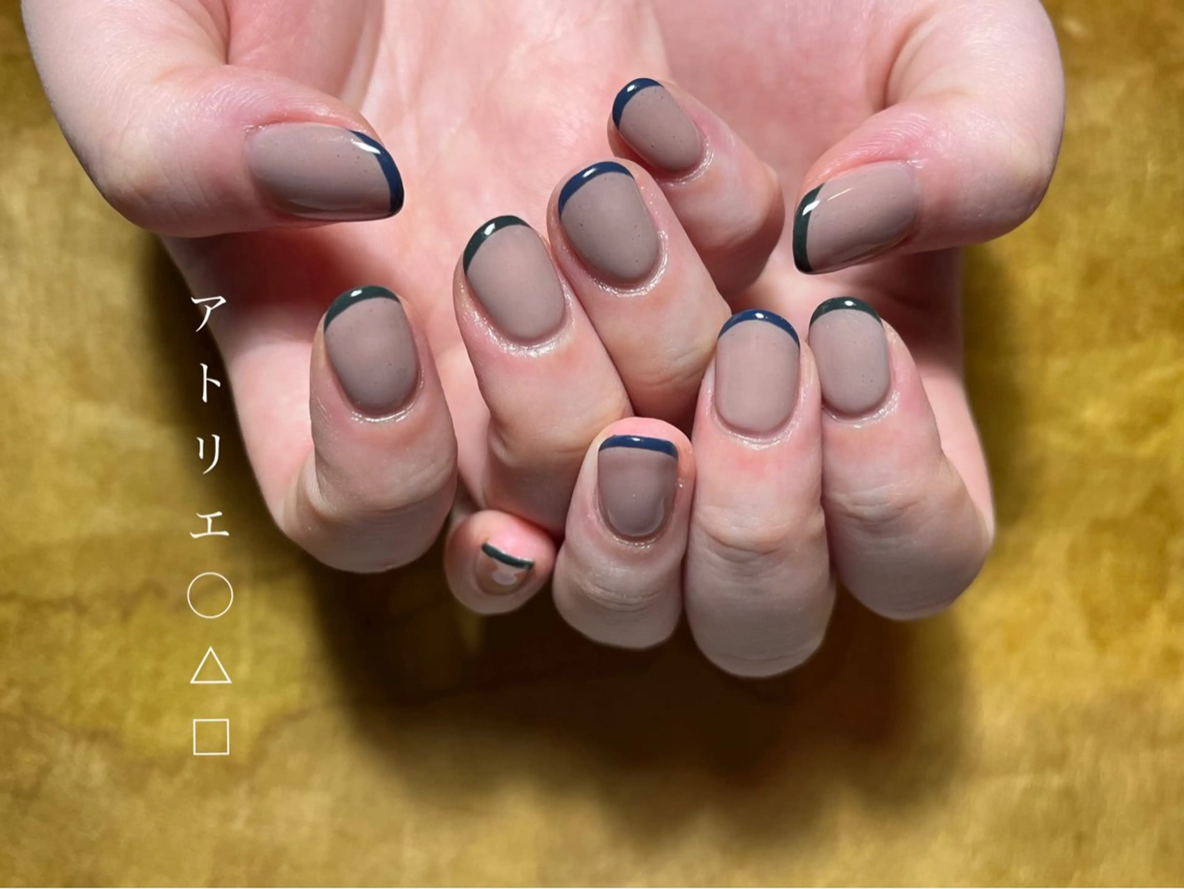 ネイル フレンチネイル ハンドネイル アトリエ ○△□のネイルデザイン