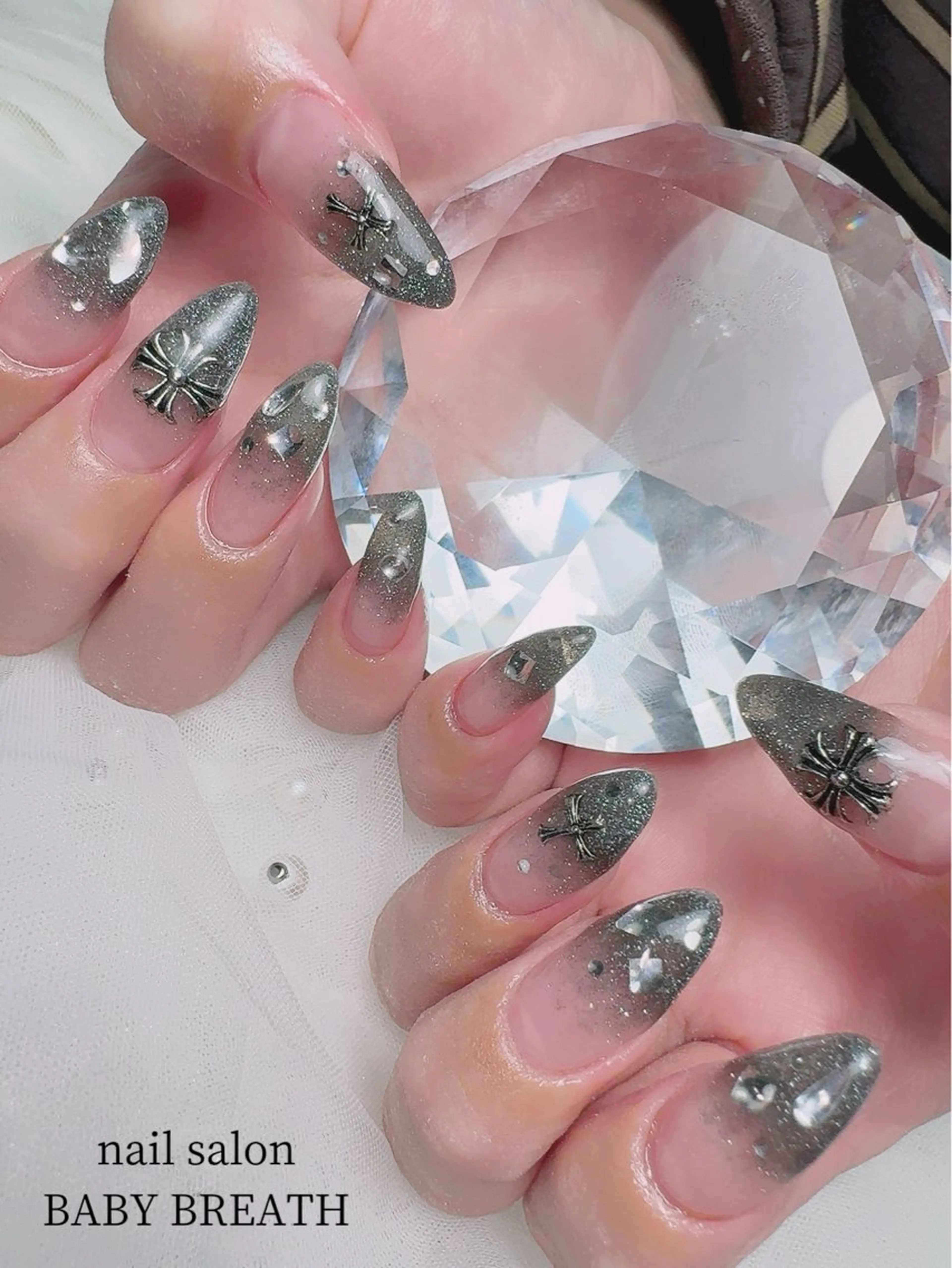ネイル アートネイル フラッシュネイル フットネイル グラデーション ラメ(グリッター) ハンドネイル BABY  BREATH所属・y natsumiのネイルデザイン