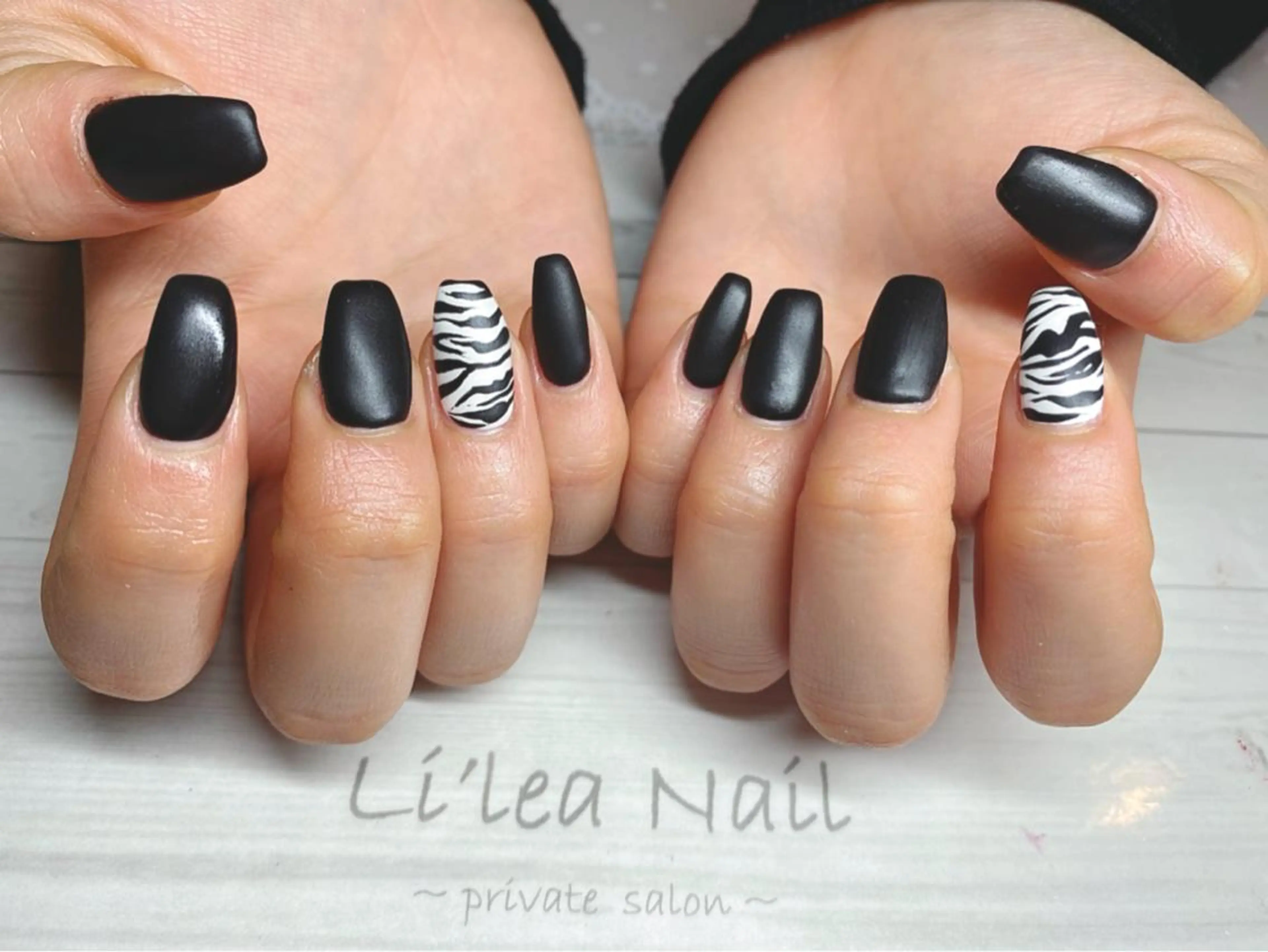 ネイル Li'leaNail AINAのネイルデザイン