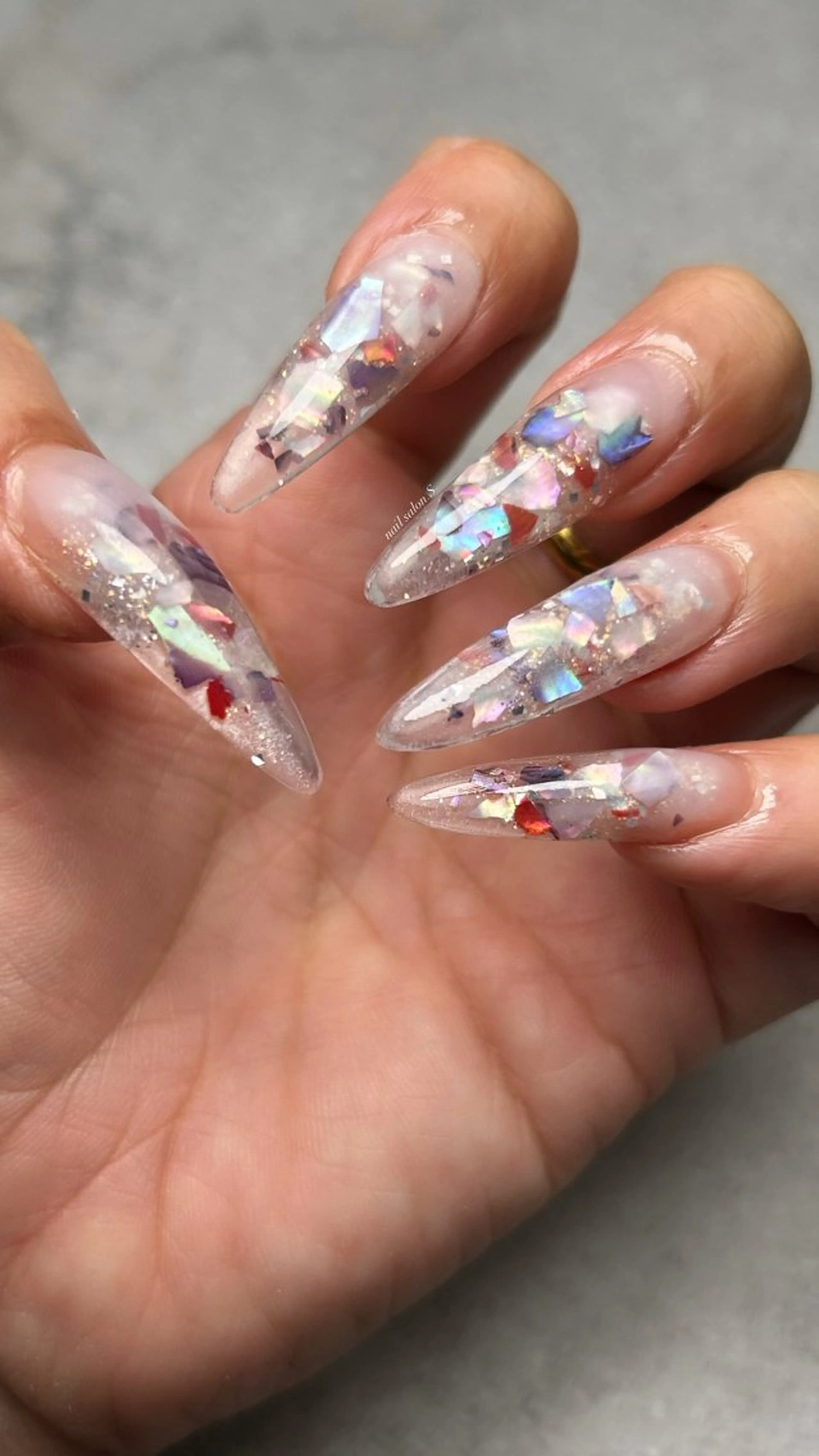 ネイル ジェルネイル ロングネイル スカルプネイル ハンドネイル 関山 志乃のネイルデザイン