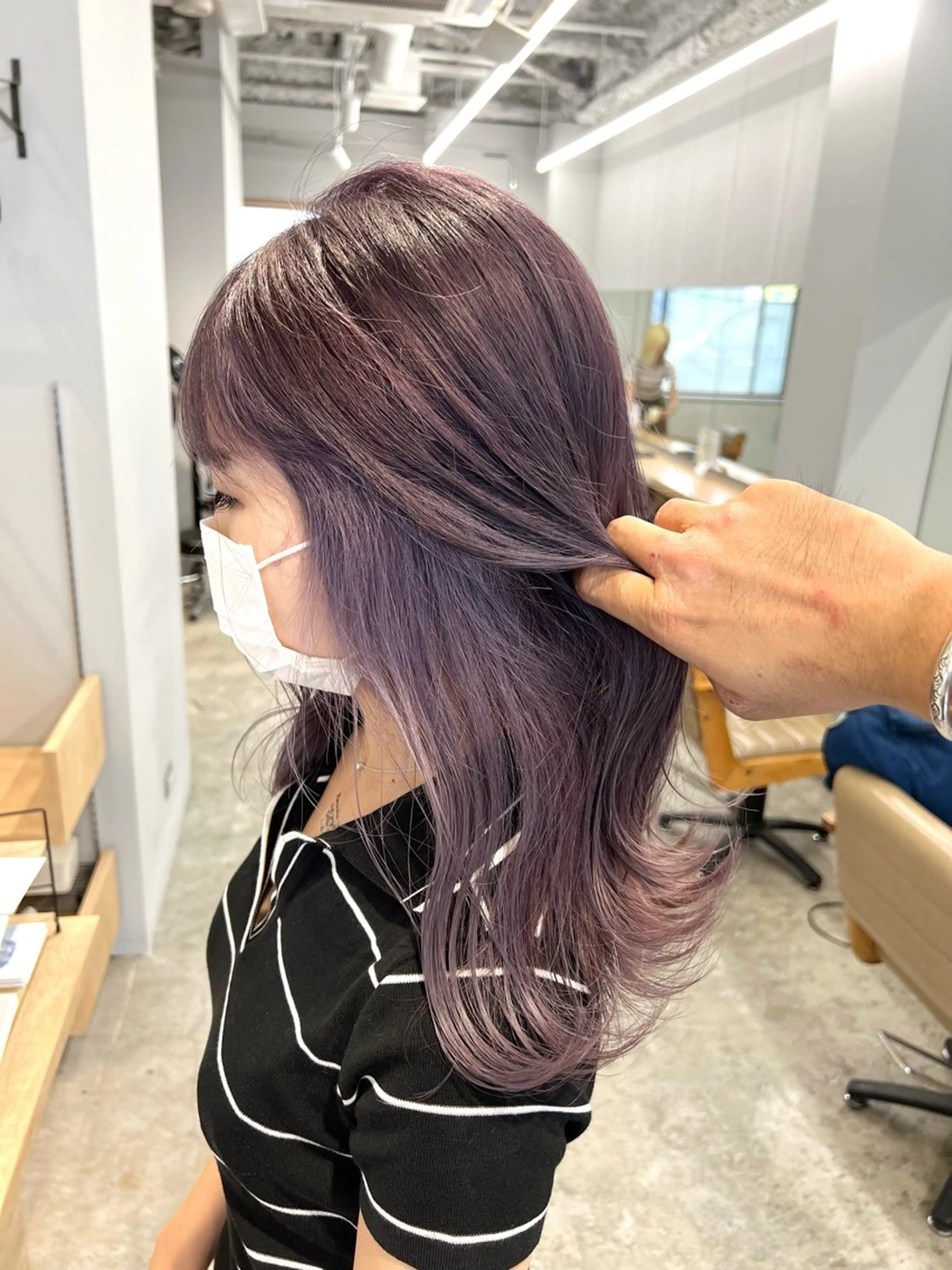 セミロング カラー ラベンダーカラー ラベンダーグレー 代表　YUKI ☆のヘアスタイル