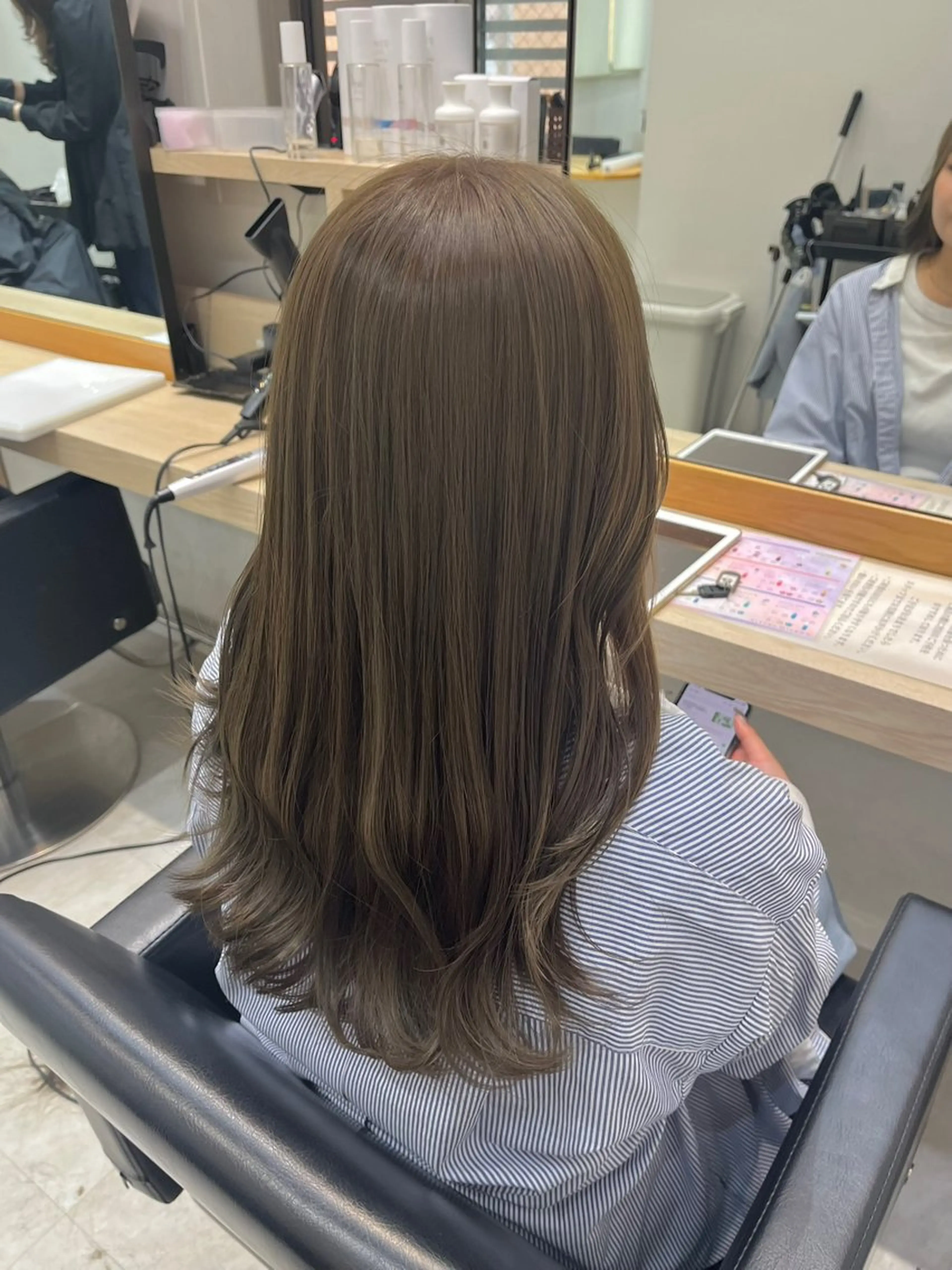 ロング カラー カット ヘアカラー トリートメント 【ニュアンスカラー・ 髪質改善】スズキカナのヘアスタイル