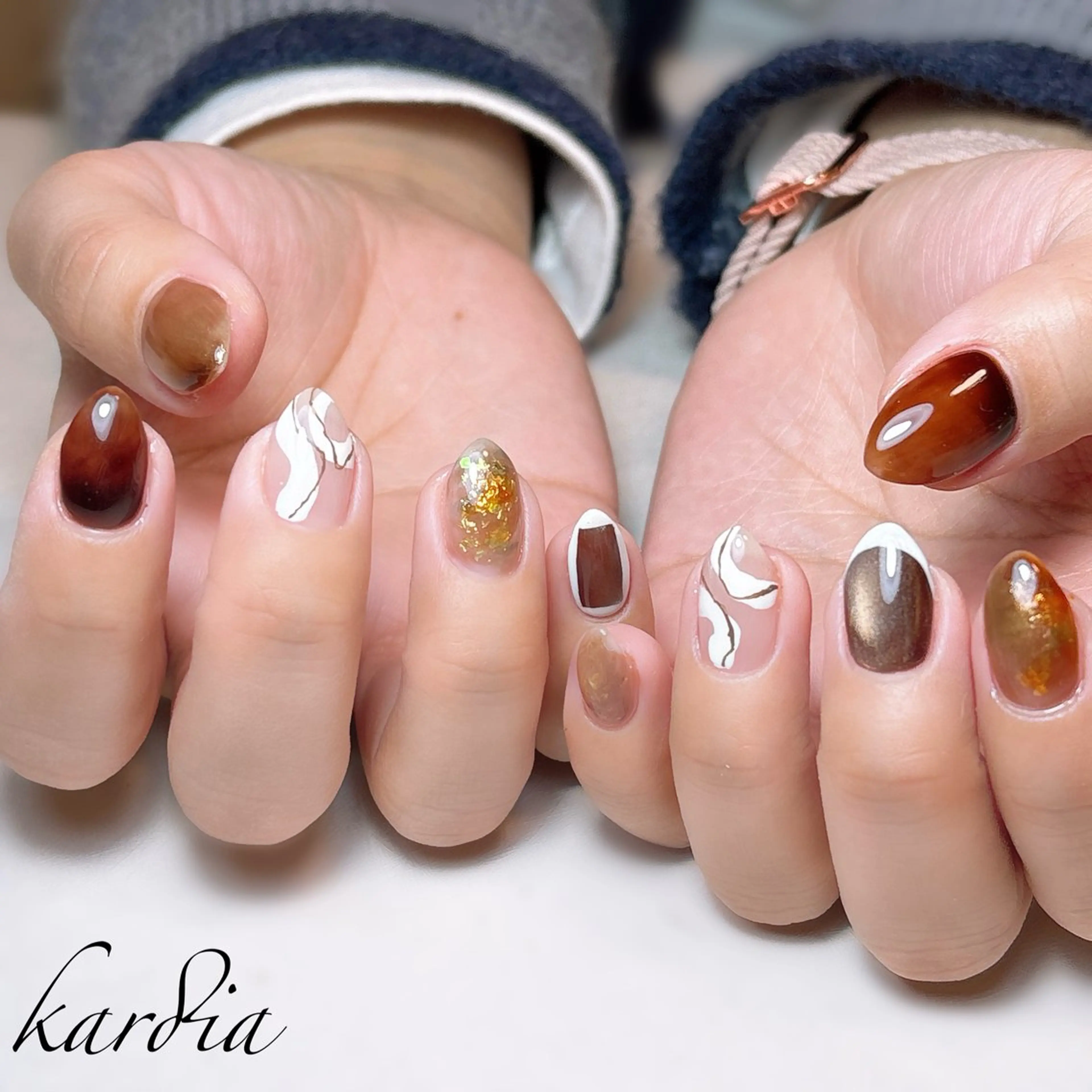 ネイル ハンドネイル καρδιά -ｶﾙﾃﾞｨｱ-のネイルデザイン