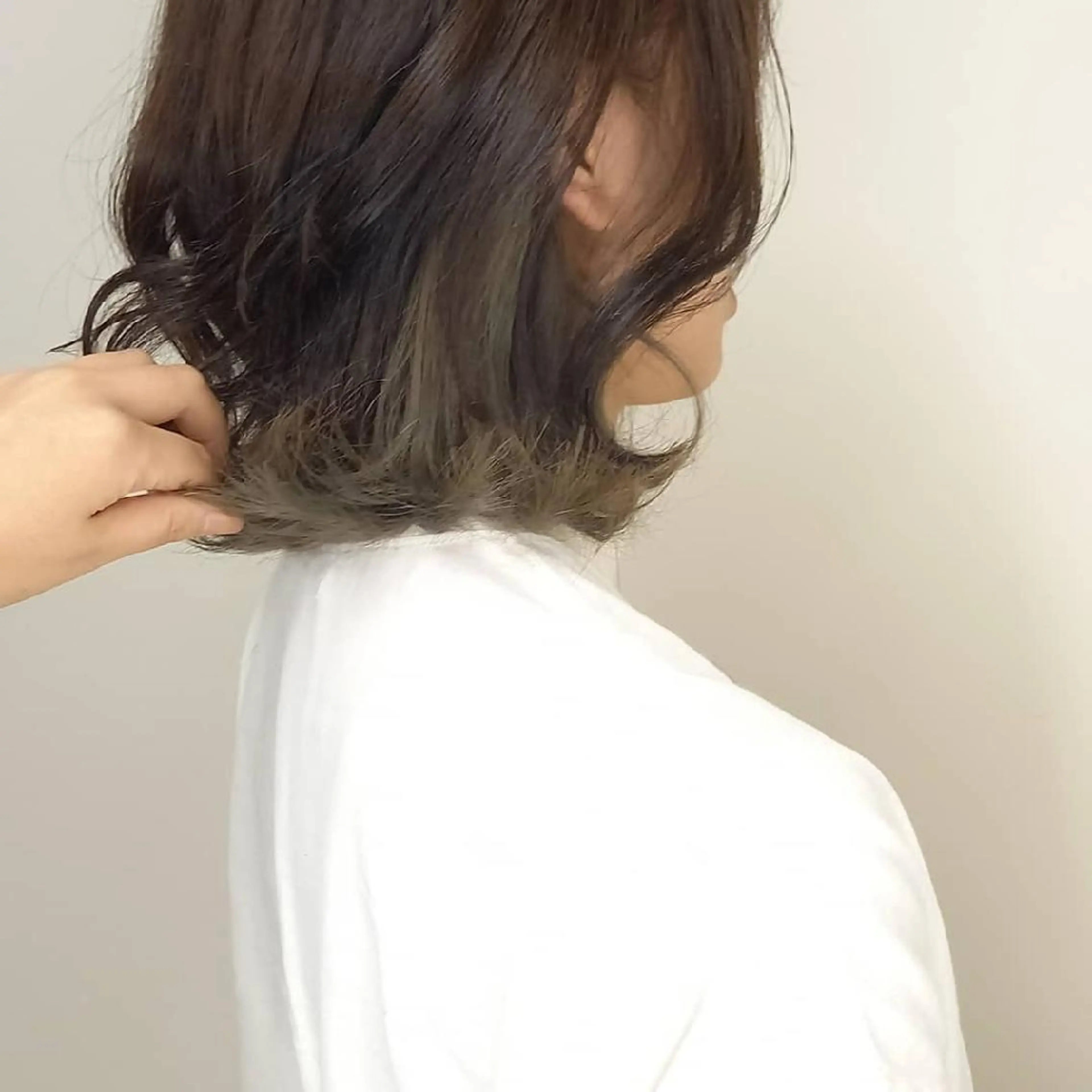ミディアム 田辺 侑未のヘアスタイル