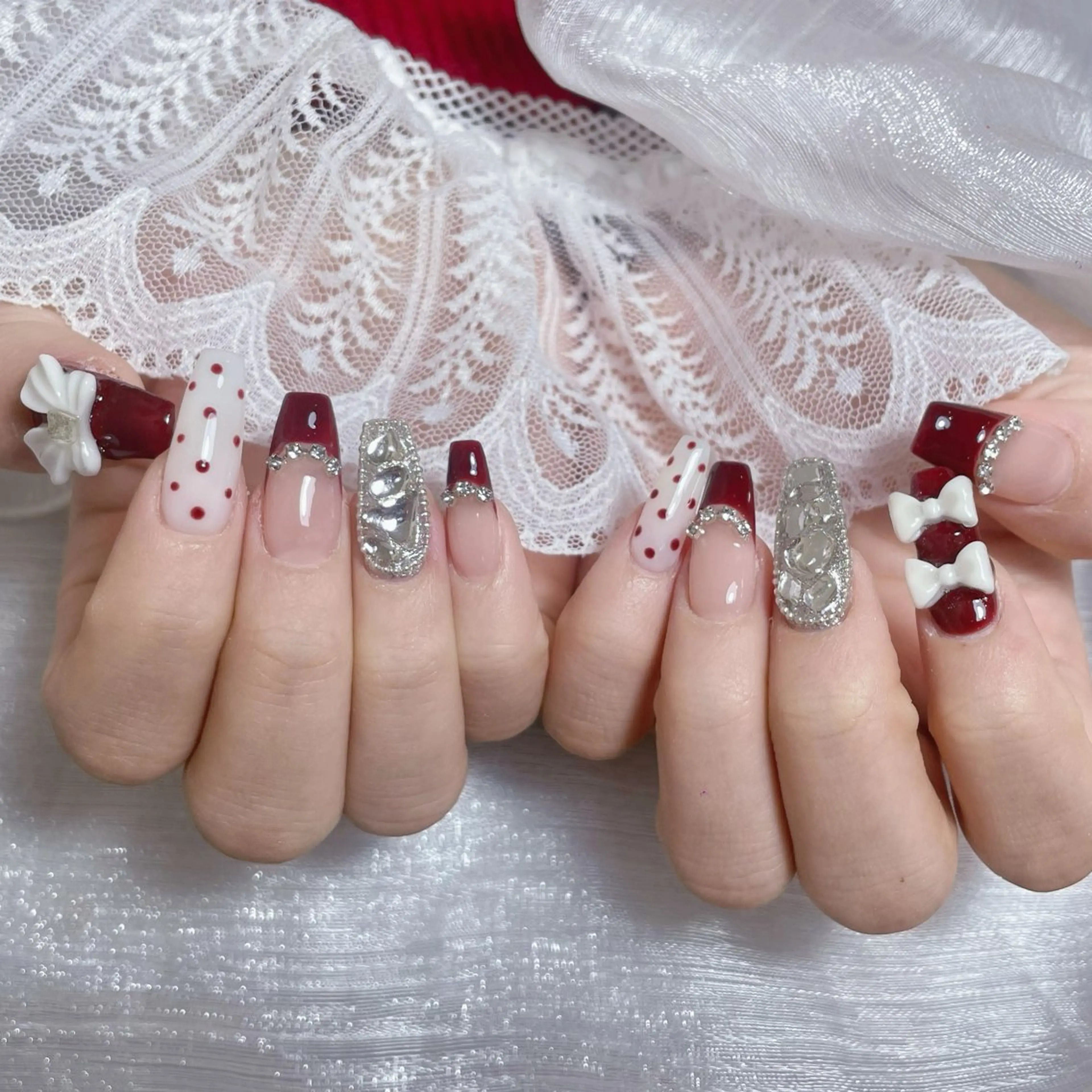 ネイル ハンドネイル ハンドケア Momo 🍓のネイルデザイン