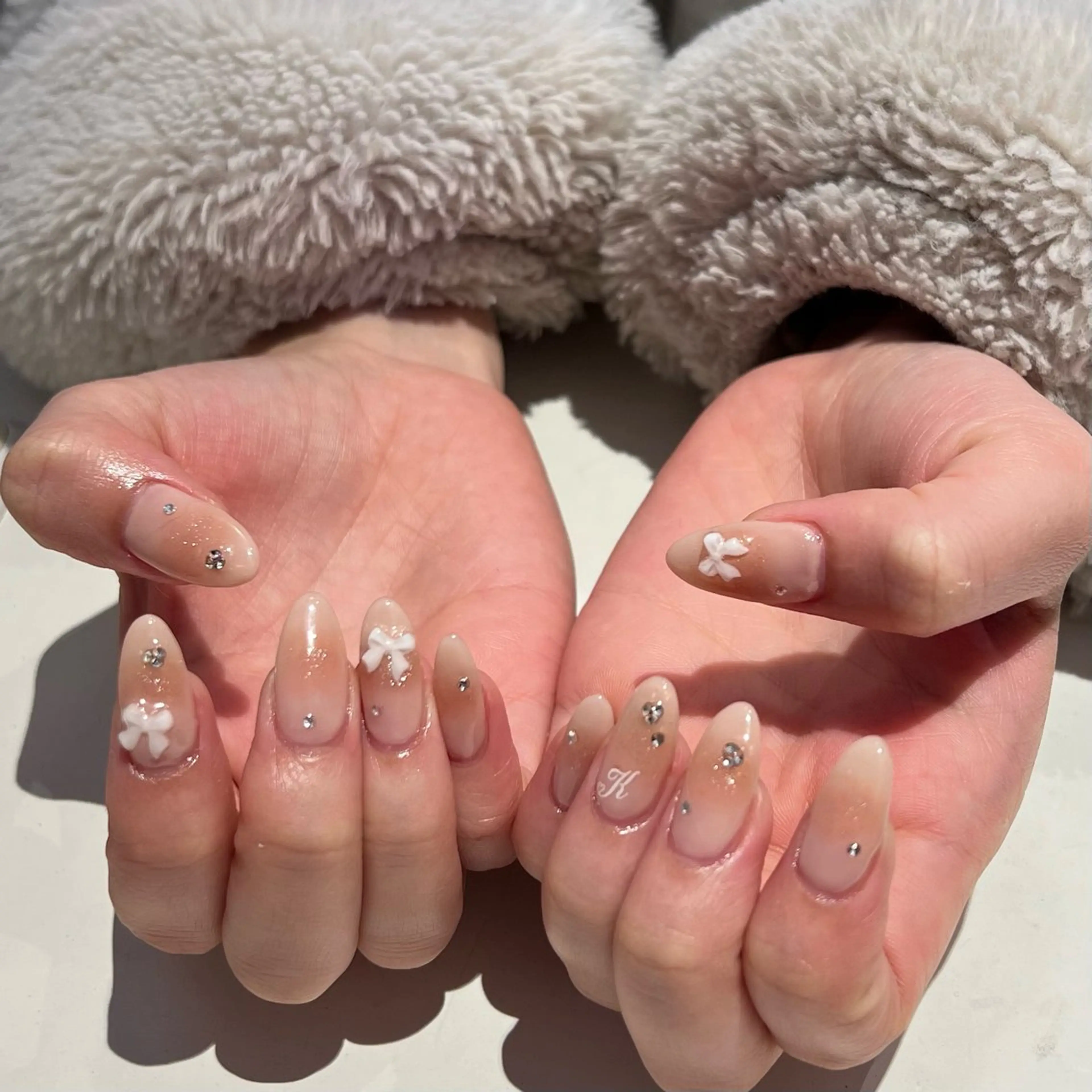 ネイル ハンドネイル 高橋 麻里子のネイルデザイン