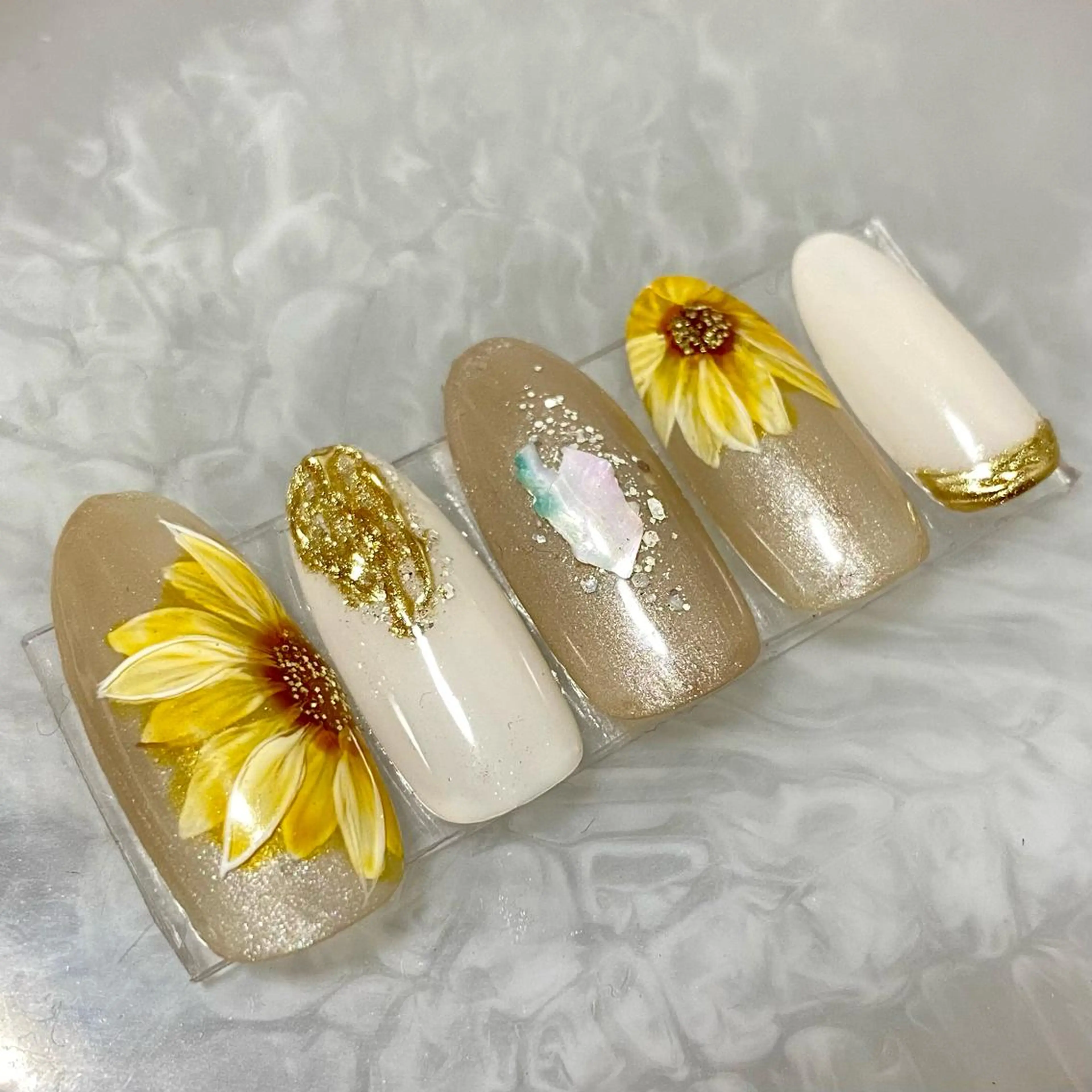 ネイル Nailsalon Chulaのネイルデザイン