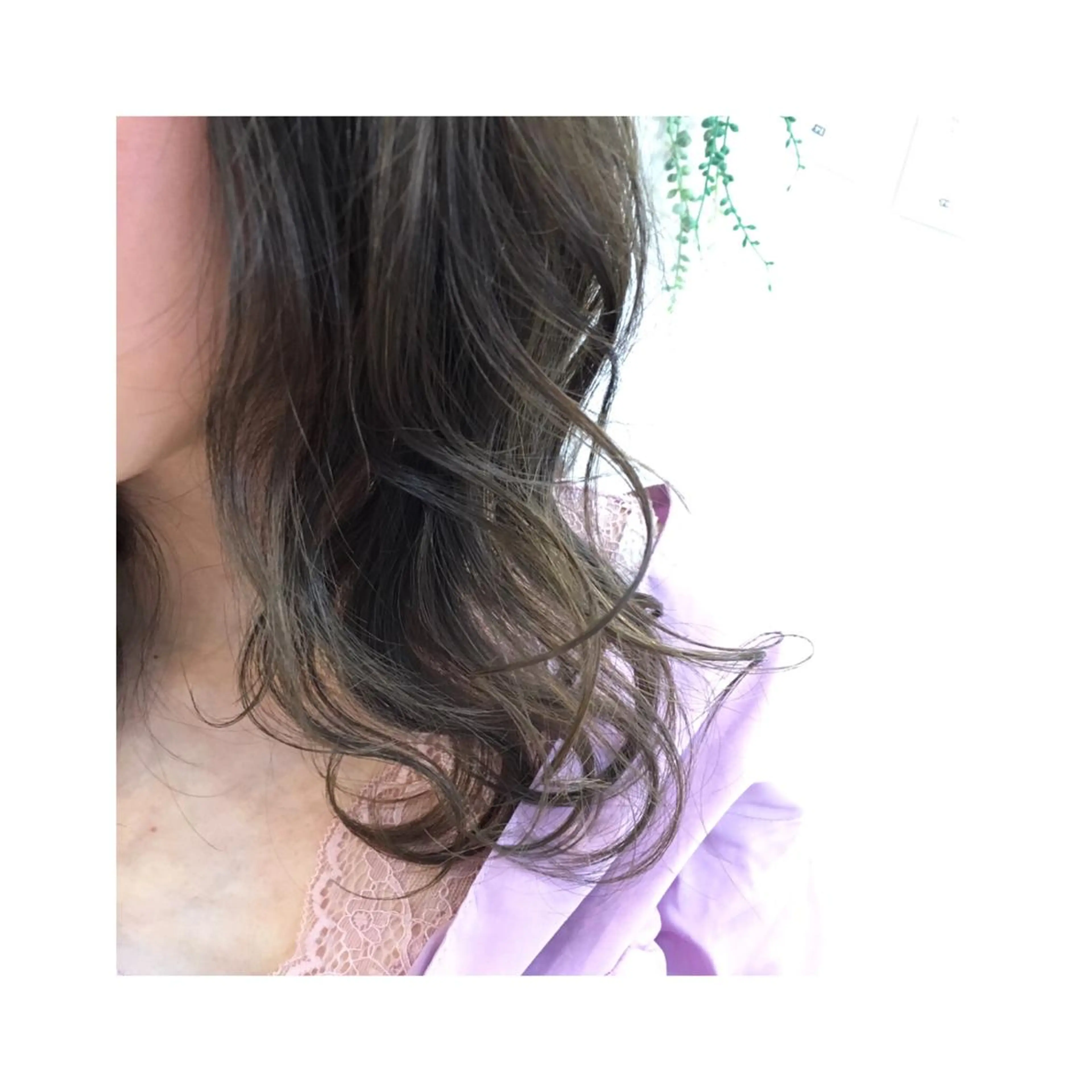 ミディアム ショート、ボブ シマダマサトのヘアスタイル