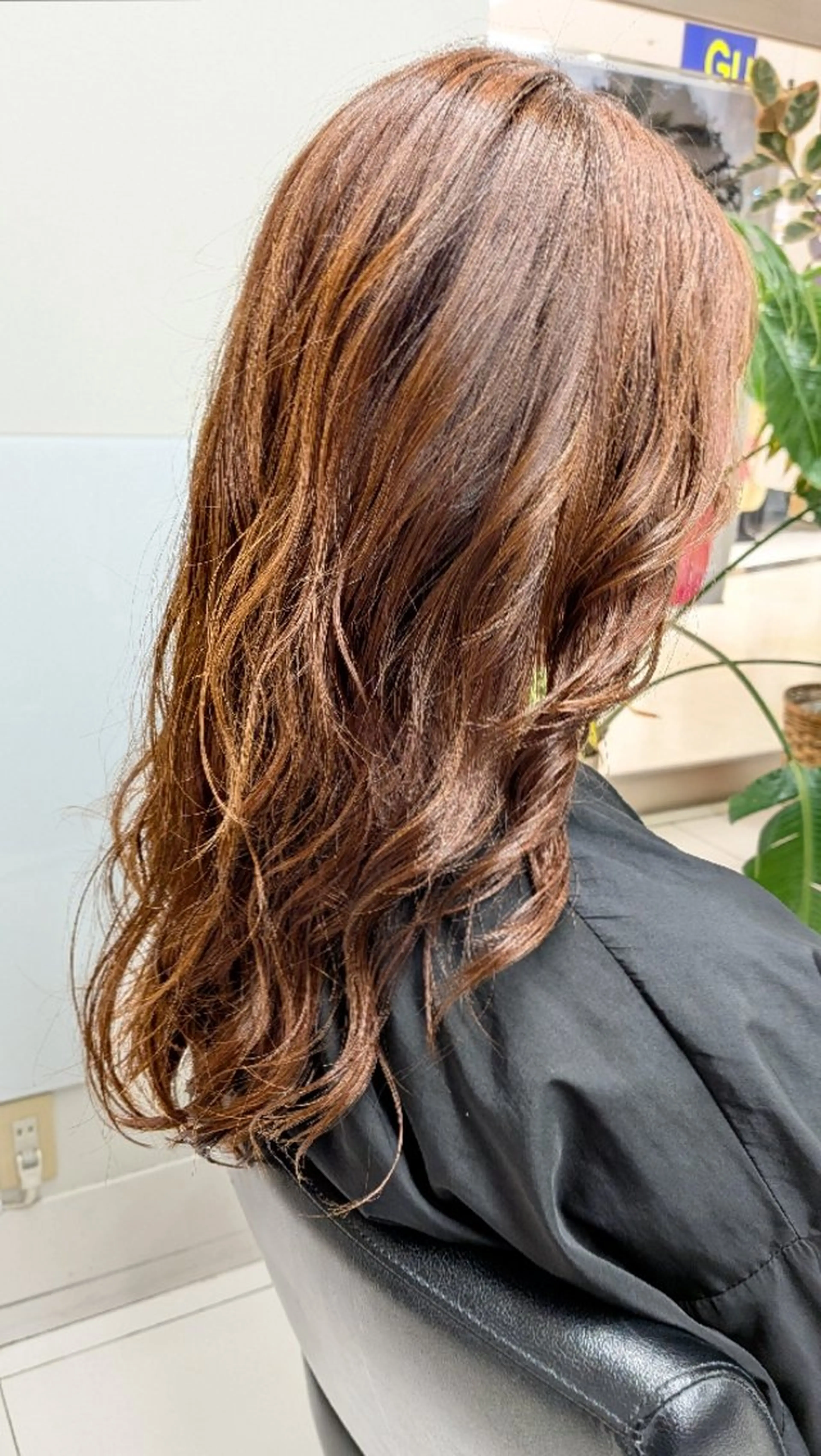 ロング パーマ TONI＆GUY酒井 紅氏朗のヘアスタイル