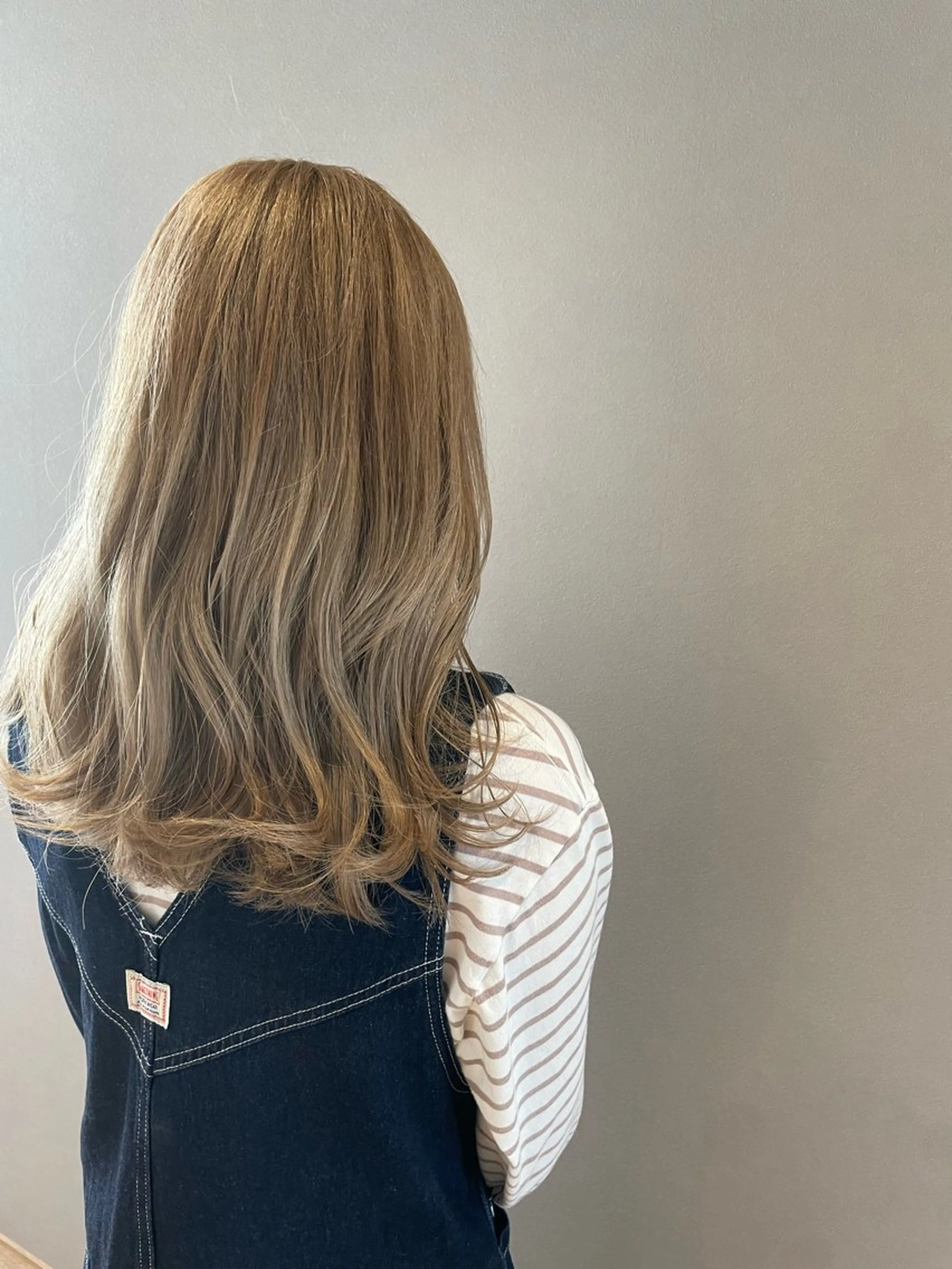 セミロング カラー otto滑川市 yukaのヘアスタイル