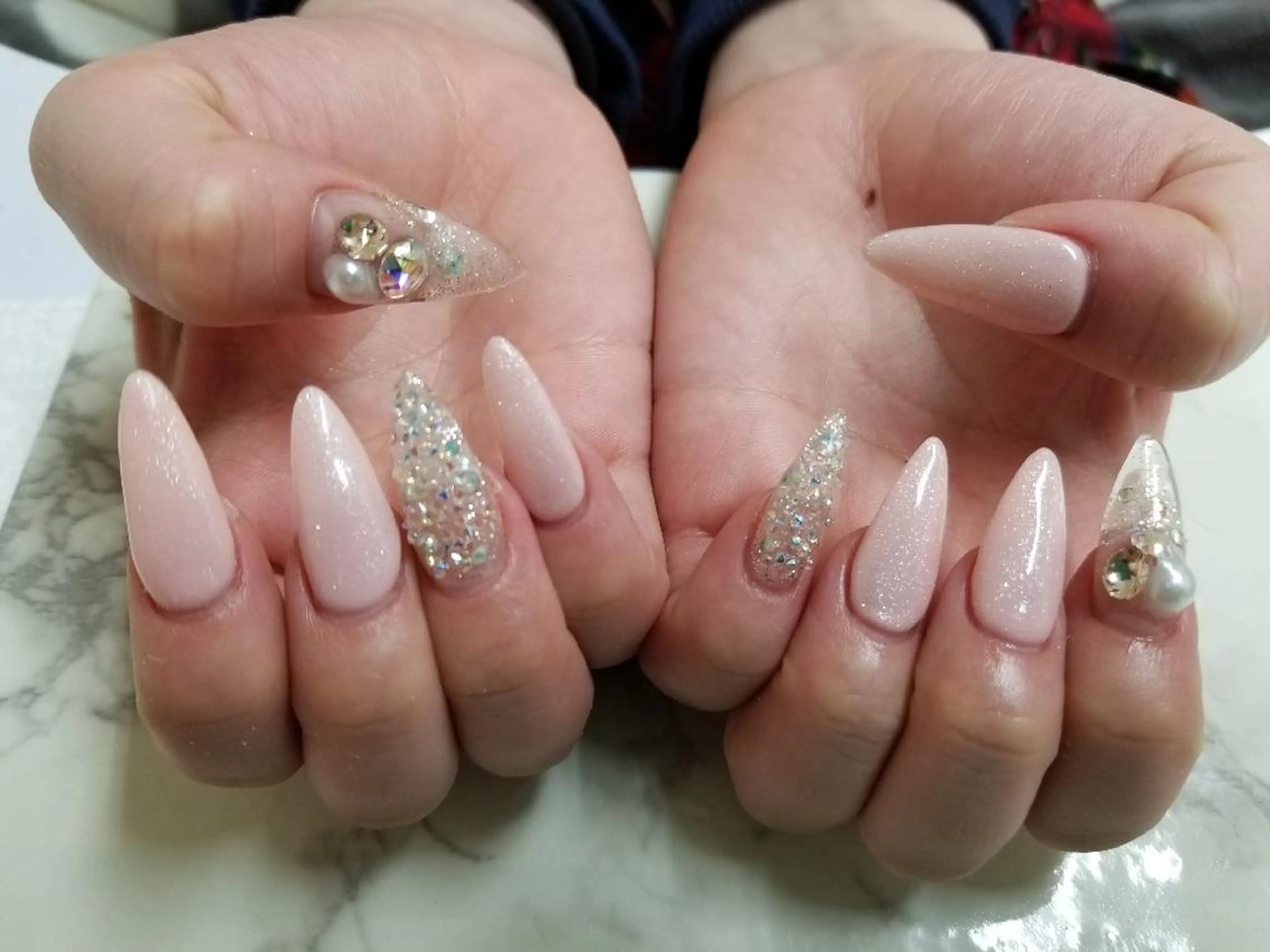 ネイル 河野ちえ (雑誌掲載サロン)のネイルデザイン