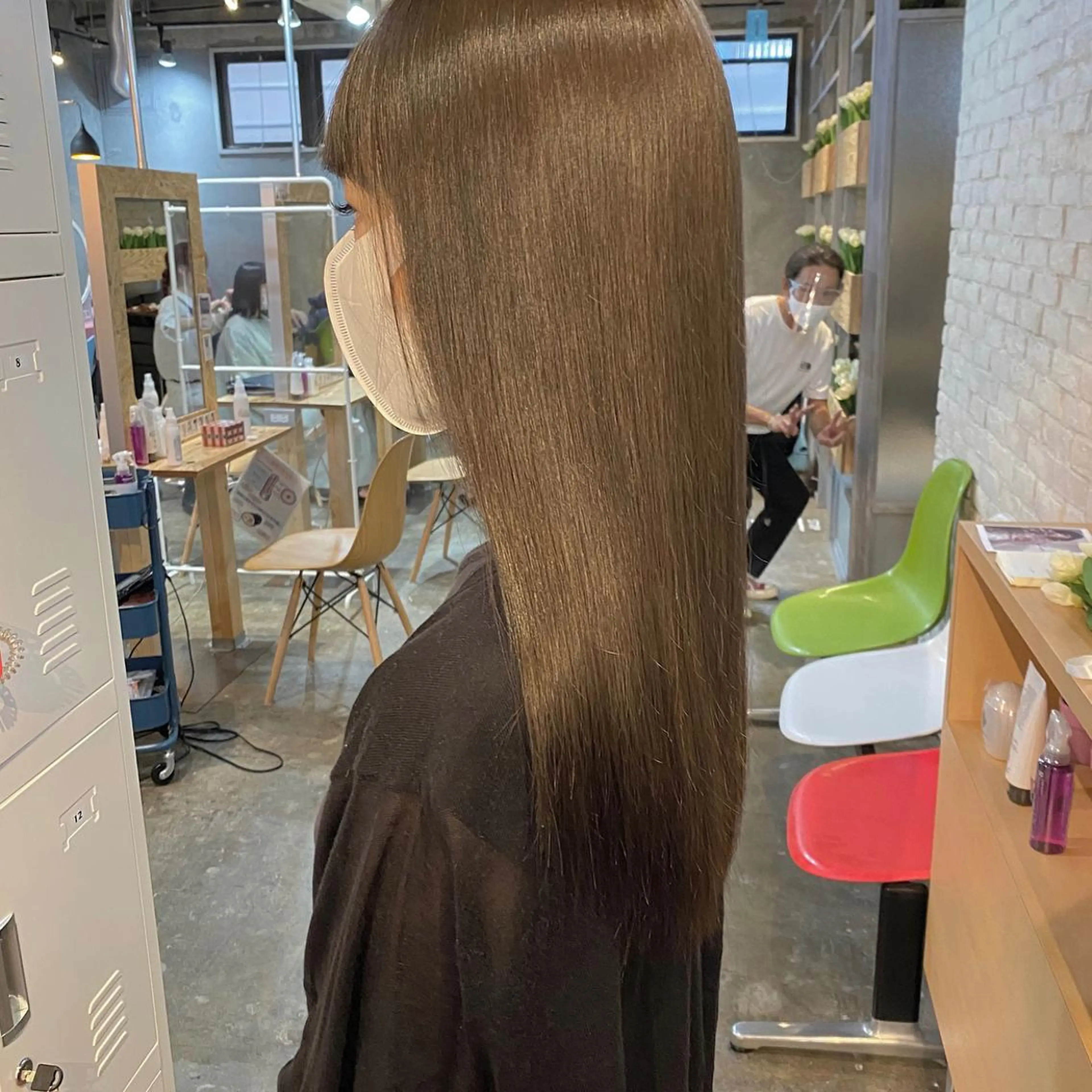 ロング カラー CLUTCH天王寺 西藤遥河のヘアスタイル