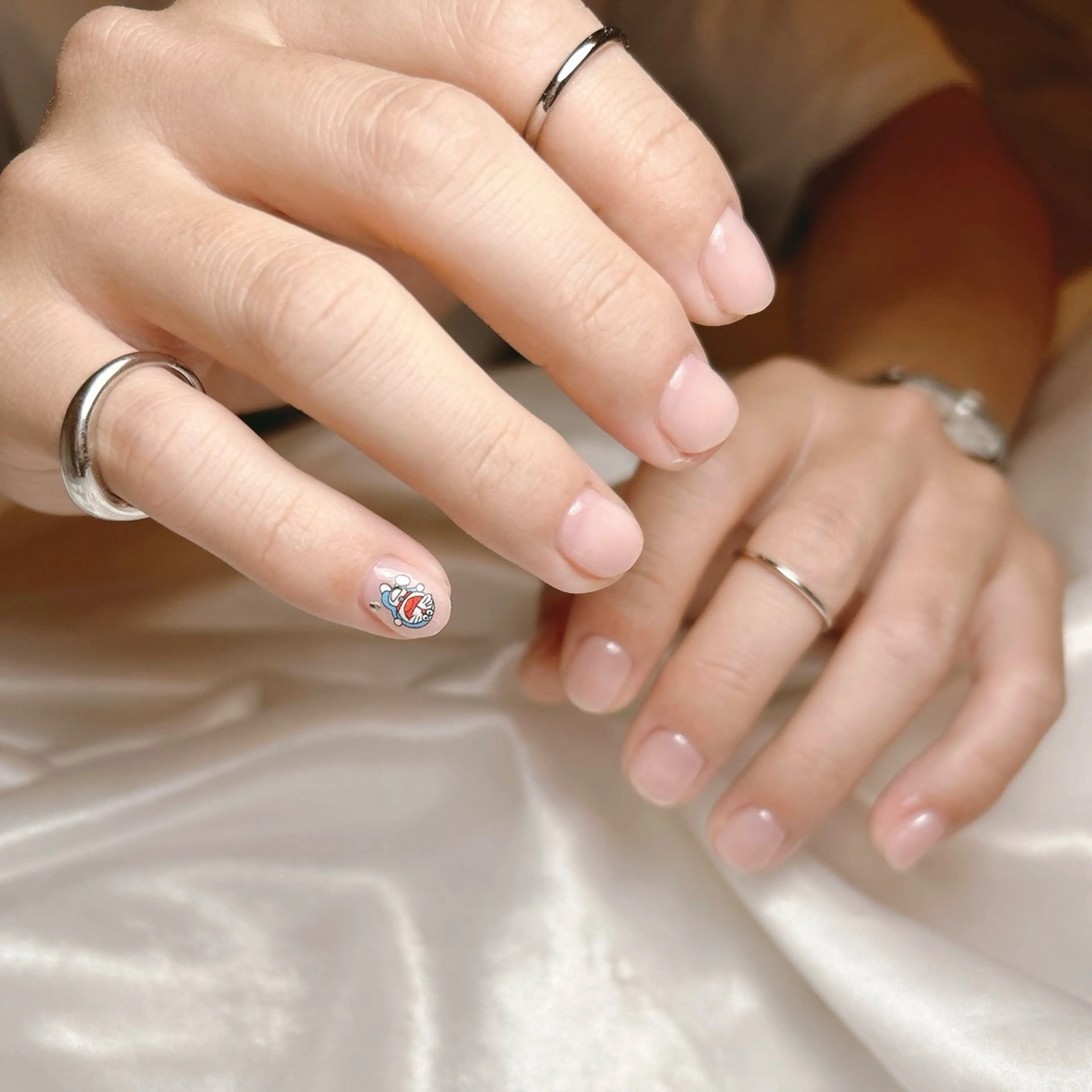 ネイル ワンカラーネイル junna のぞいてねのネイルデザイン