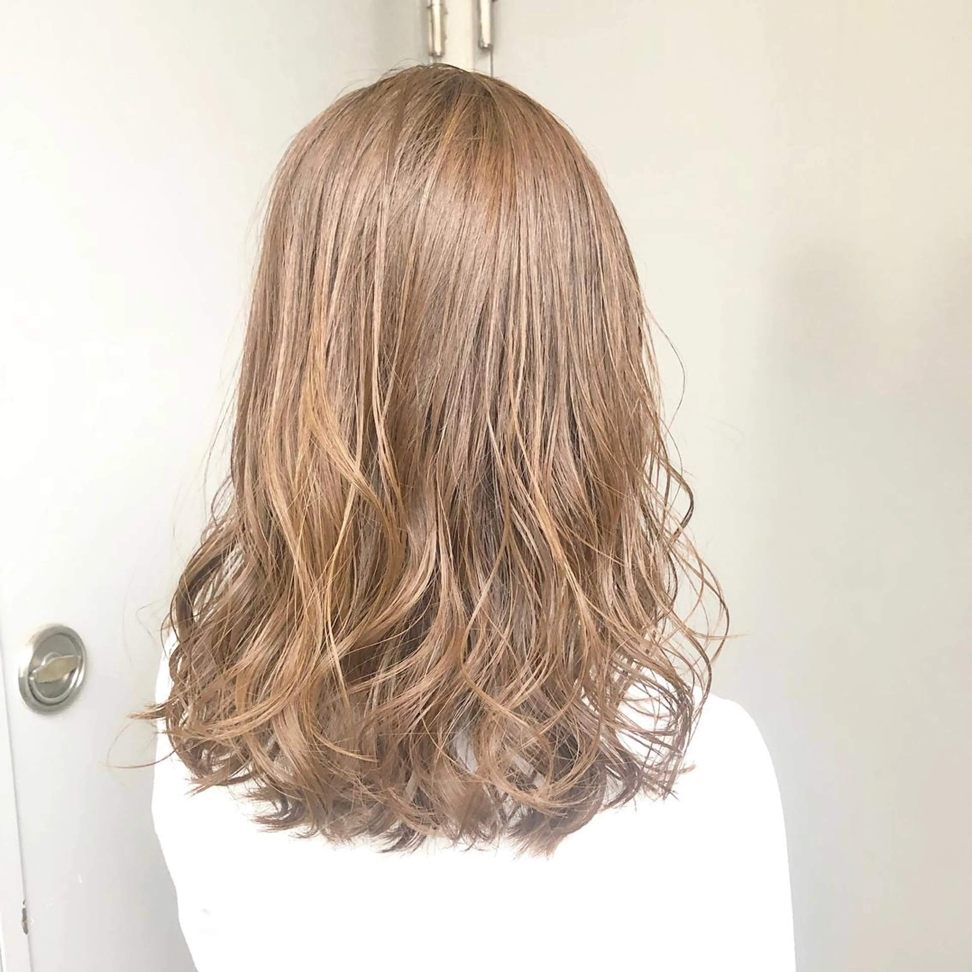 カラー 🔷似合わせのプロ KUMA🔷のヘアスタイル