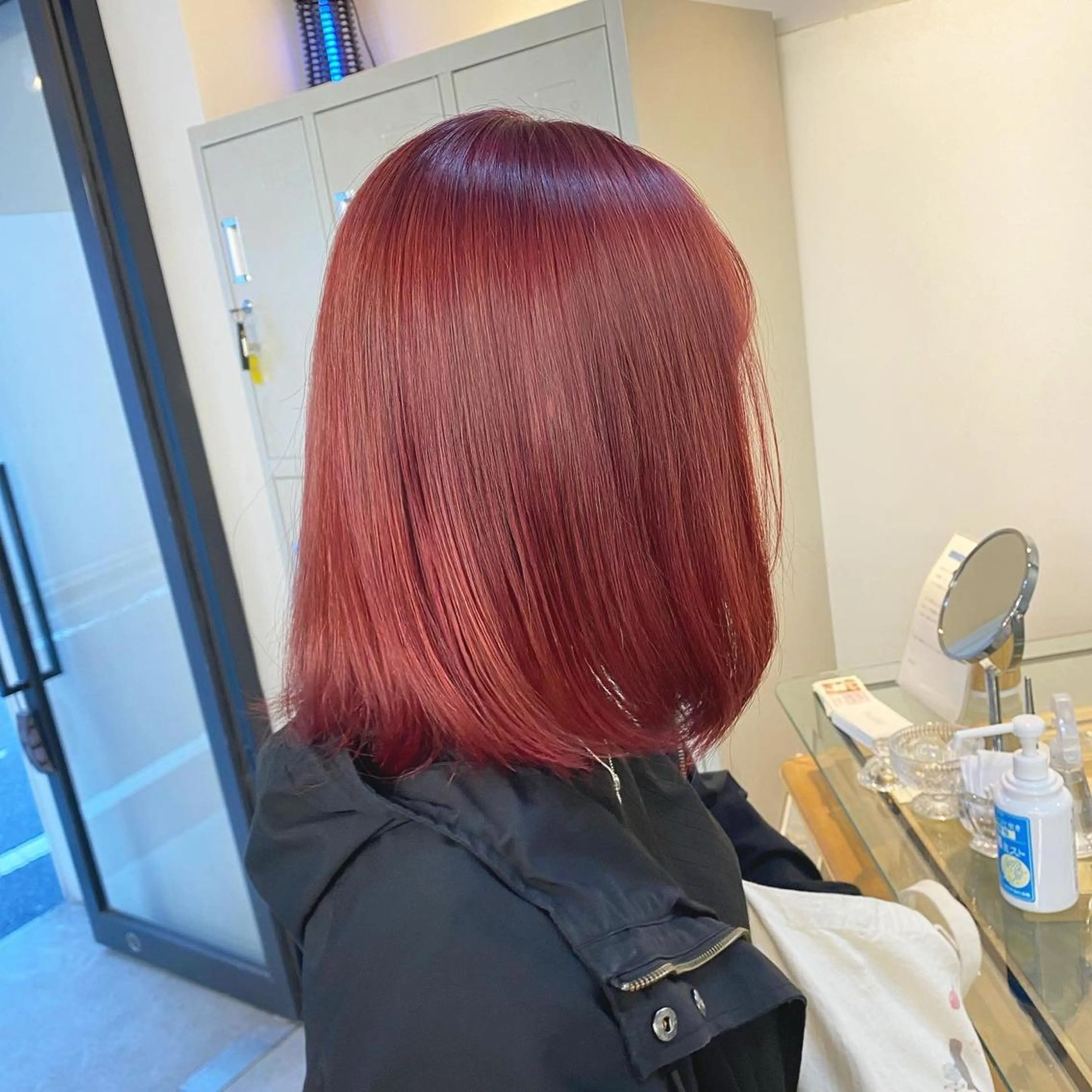 ミディアム カラー パーマ ヘアアレンジ マツエク・マツパ 暖色系/透明感 治野心のヘアスタイル