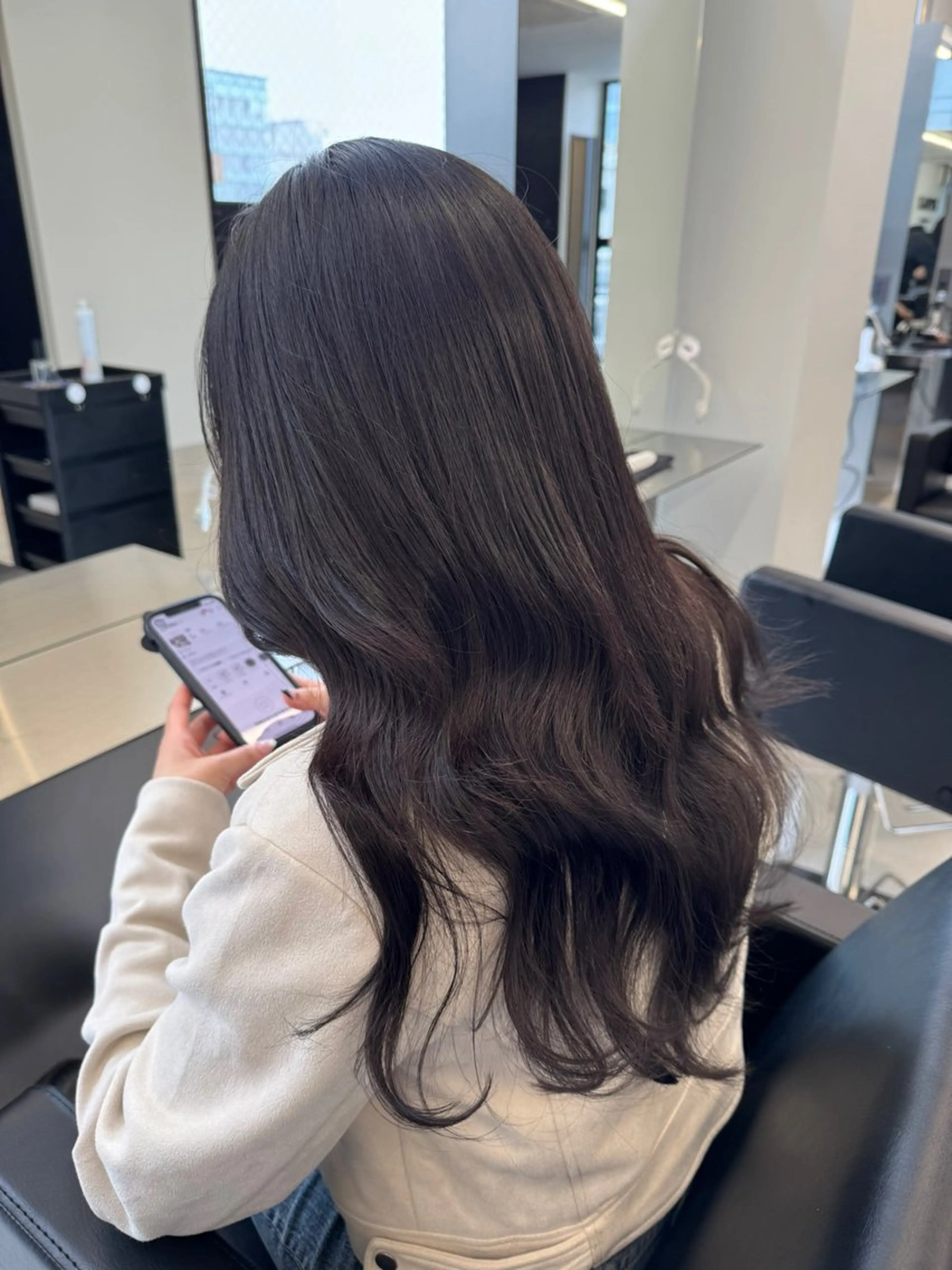 ロング カラー ブリーチ ダークグレー ダークグレージュ グレージュ ブリーチなしカラー ヘアカラー エクステ エクステ/透明感 韓国ヘア/KENTAのヘアスタイル