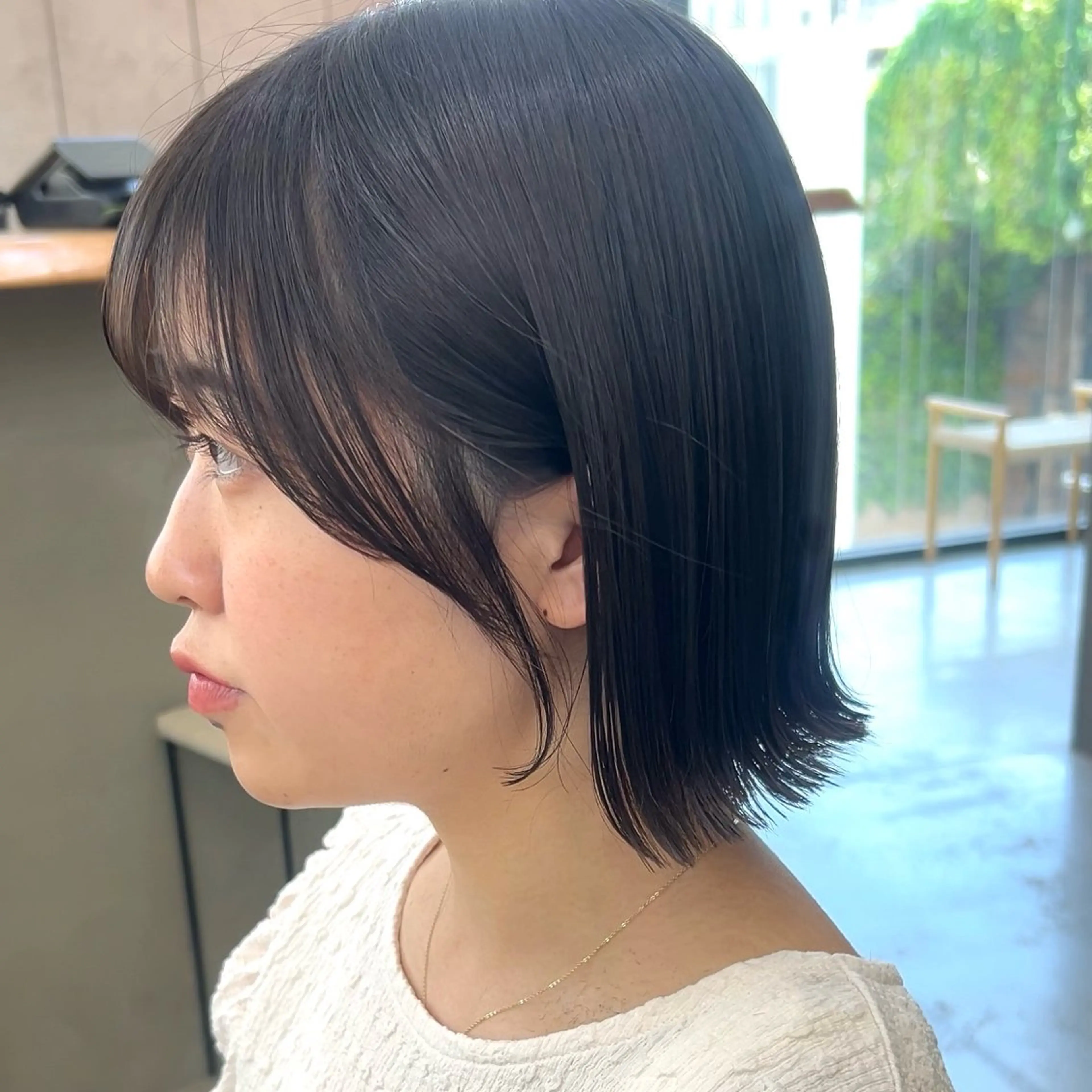 ミディアム カラー ブラウンカラー ボブ 外ハネヘア カット ヘアカラー トリートメント ボブ/くびれボブ/ 髪質改善/Ru-kaのヘアスタイル