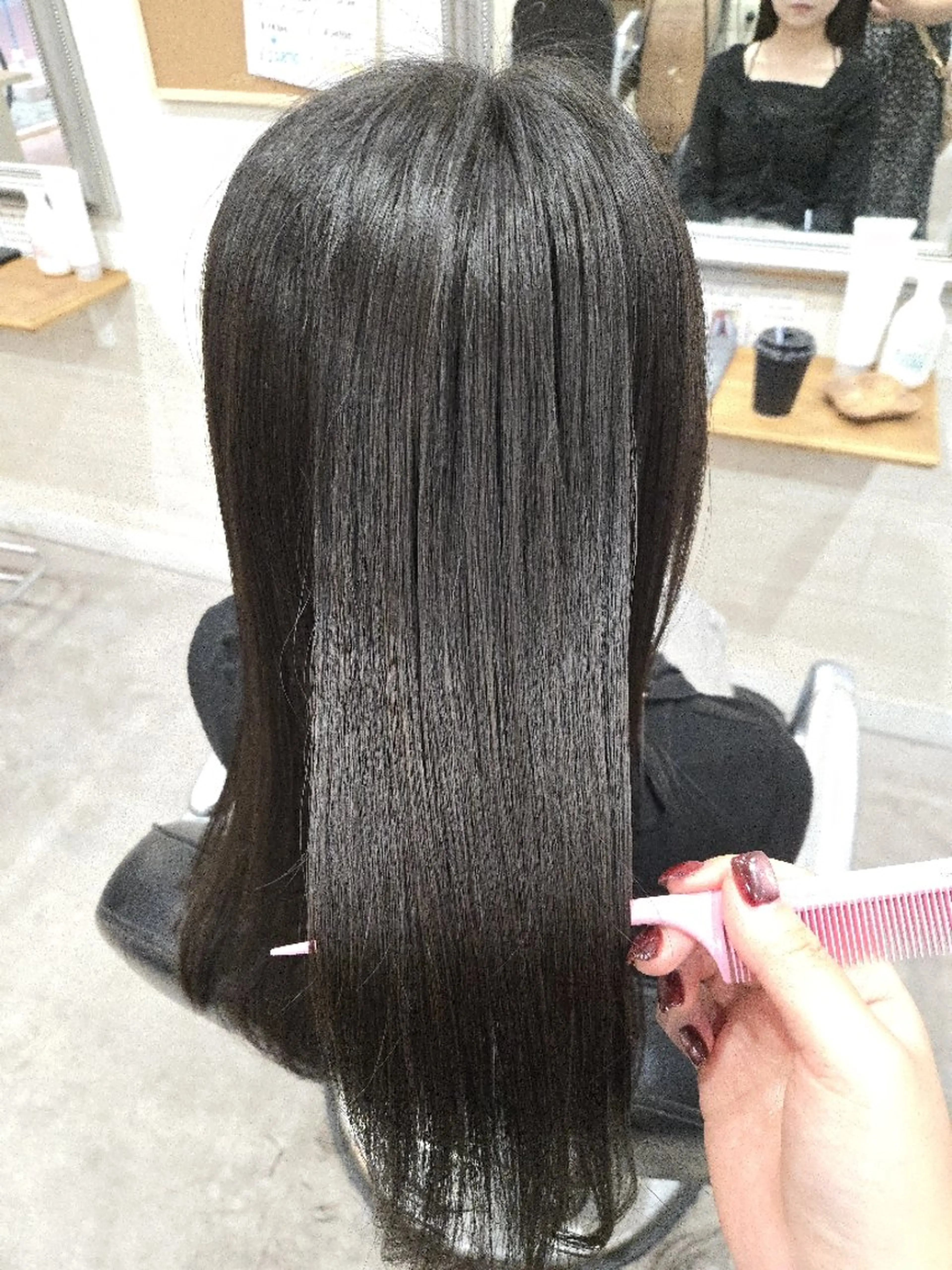 カット 縮毛矯正 暖色🍎透明感カラー 🩵小林かりんのヘアスタイル