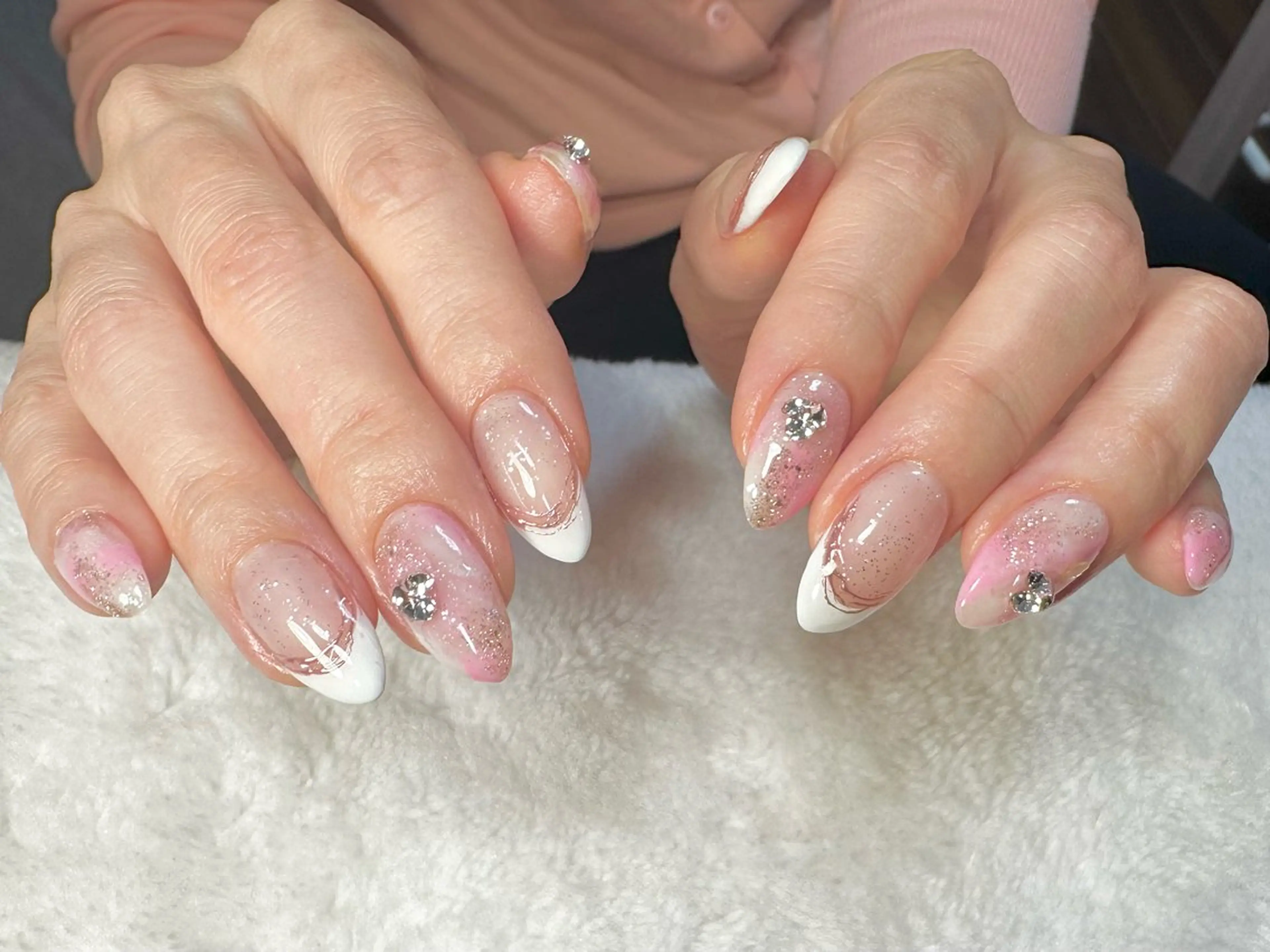 ネイル ハンドネイル 手塚 里奈のネイルデザイン