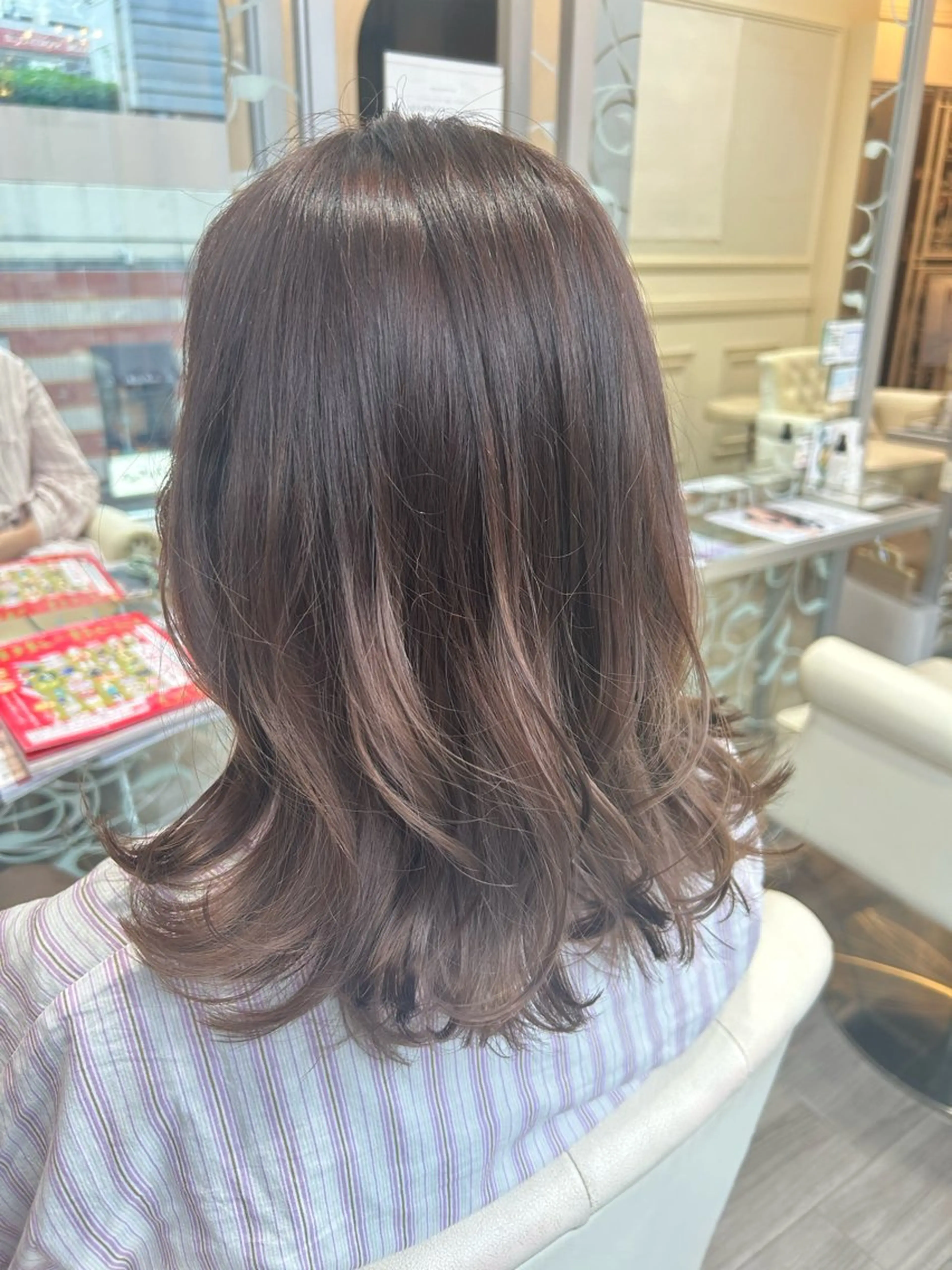 ミディアム カラー ヘアカラー ヘアーメイクWiLL梅田店所属・艶カラー✨／ 荒堀 結香のヘアスタイル