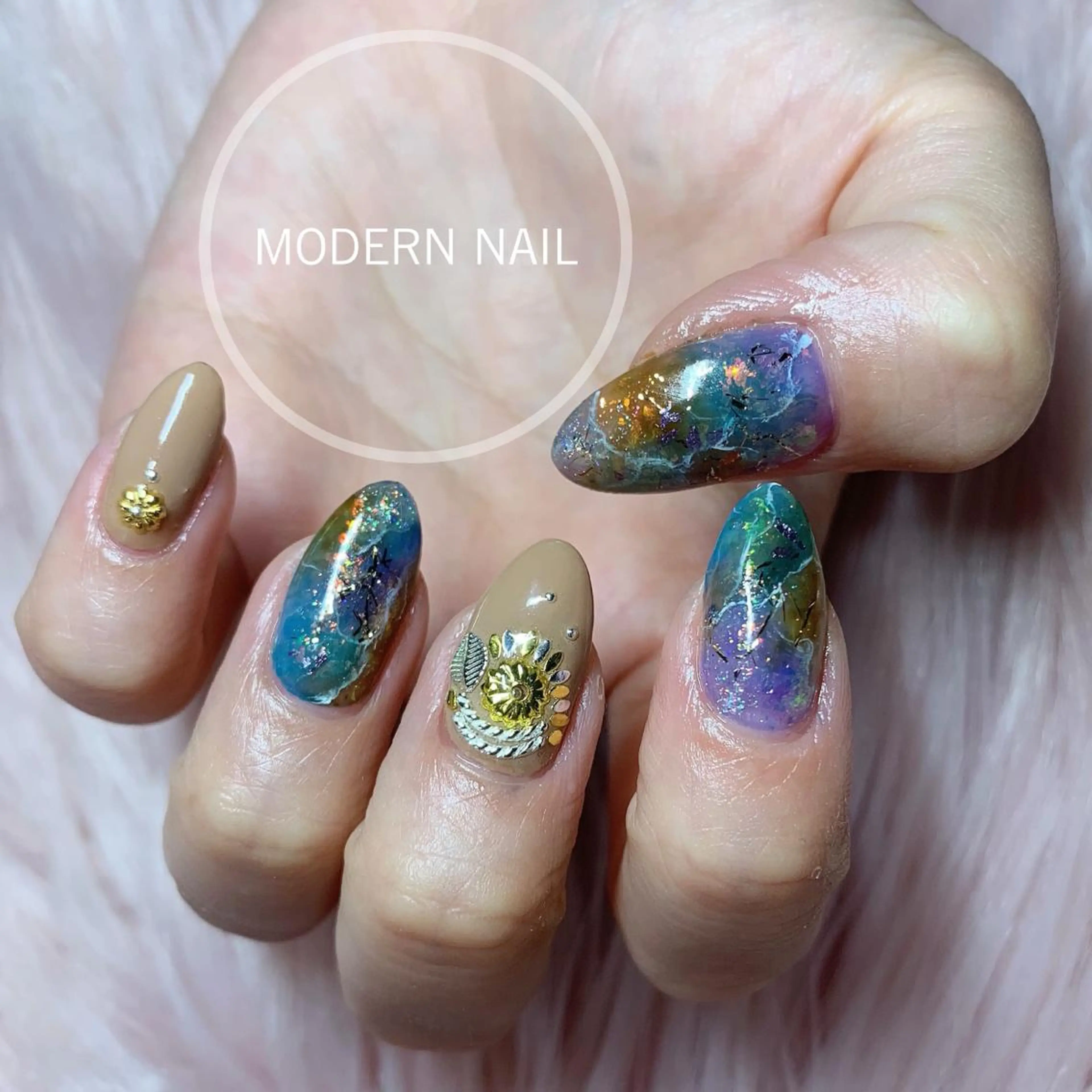 ネイル 小川 玲奈のネイルデザイン