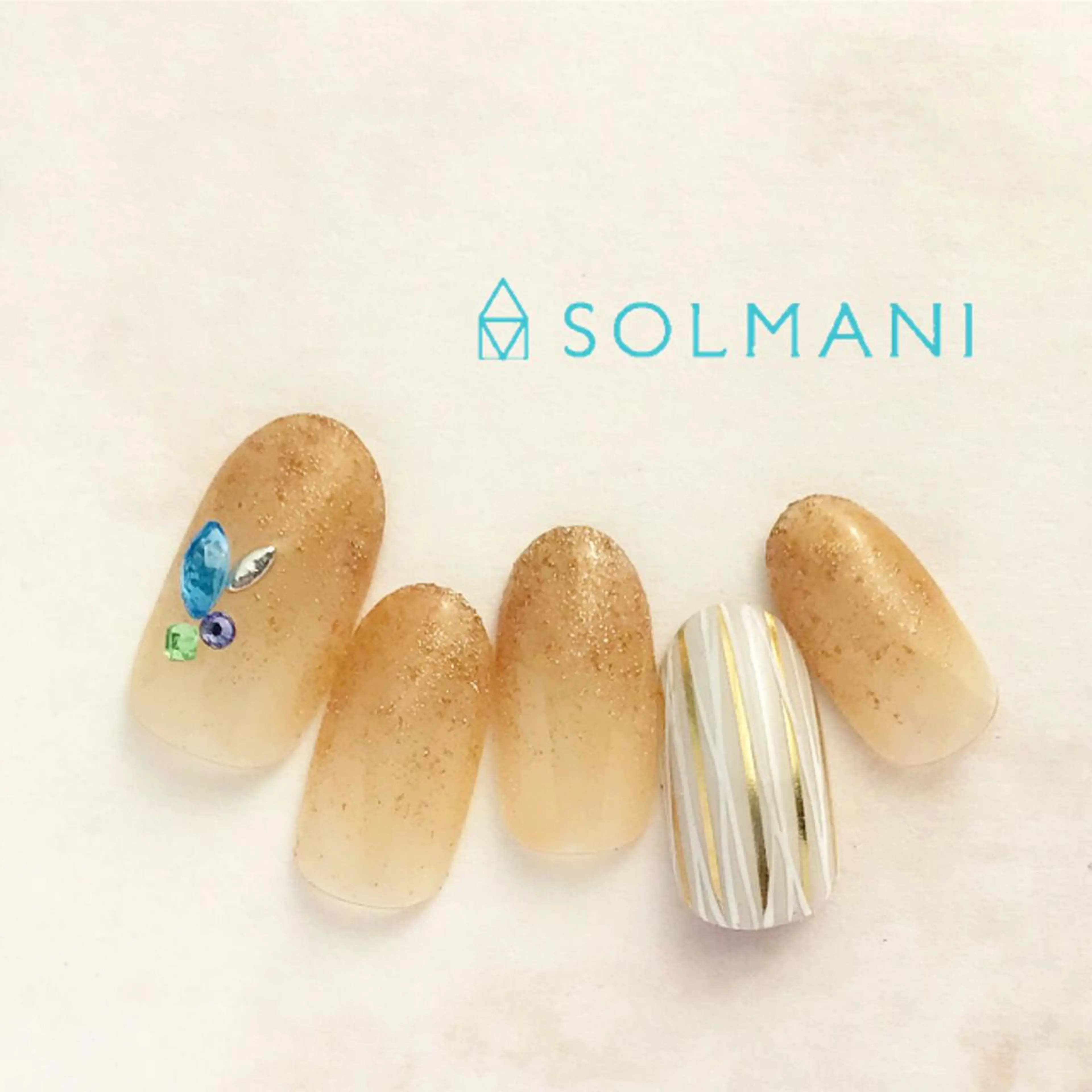 ネイル SOLMANI 予約担当のネイルデザイン