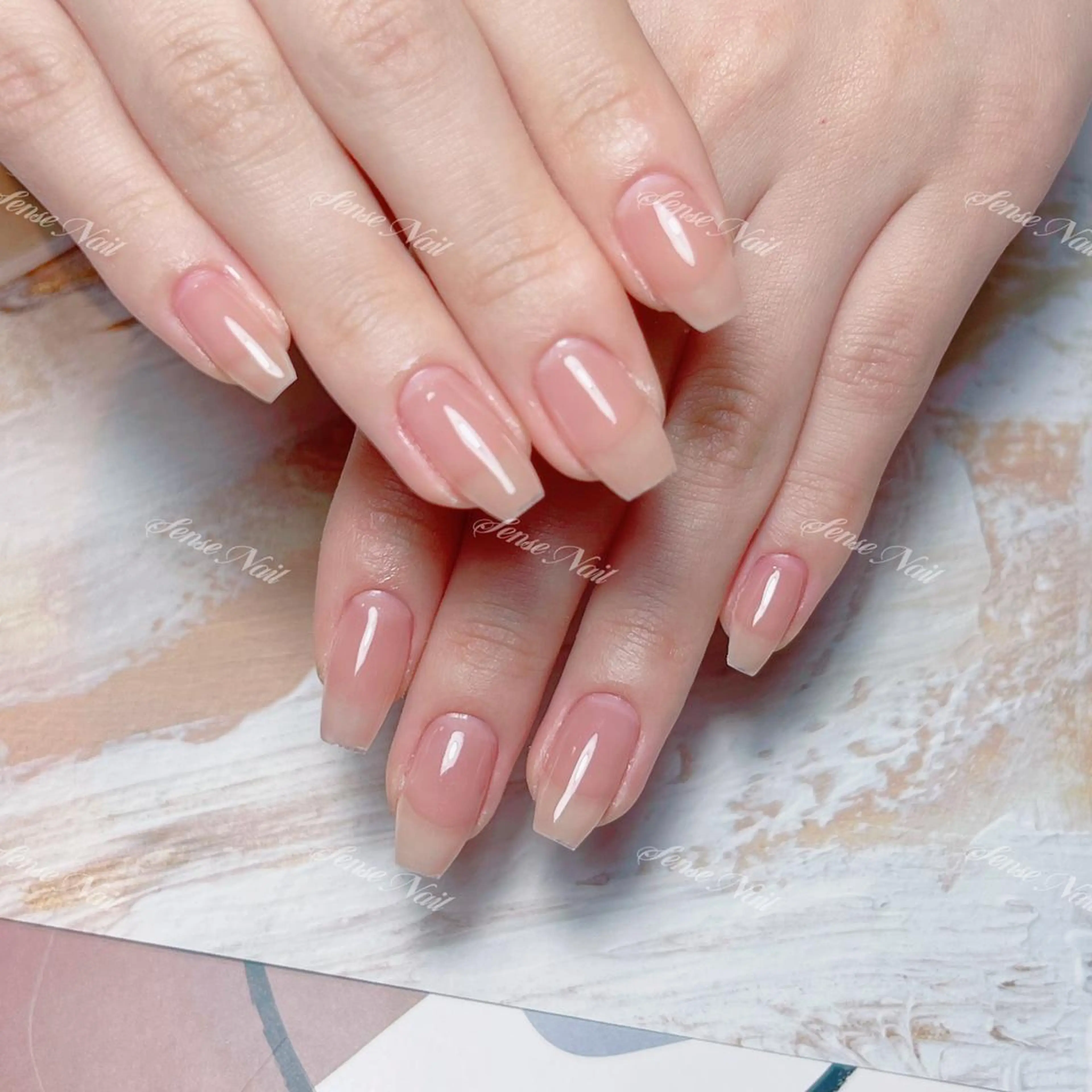 ネイル ハンドネイル ハンドケア Yukiko 🌙のネイルデザイン