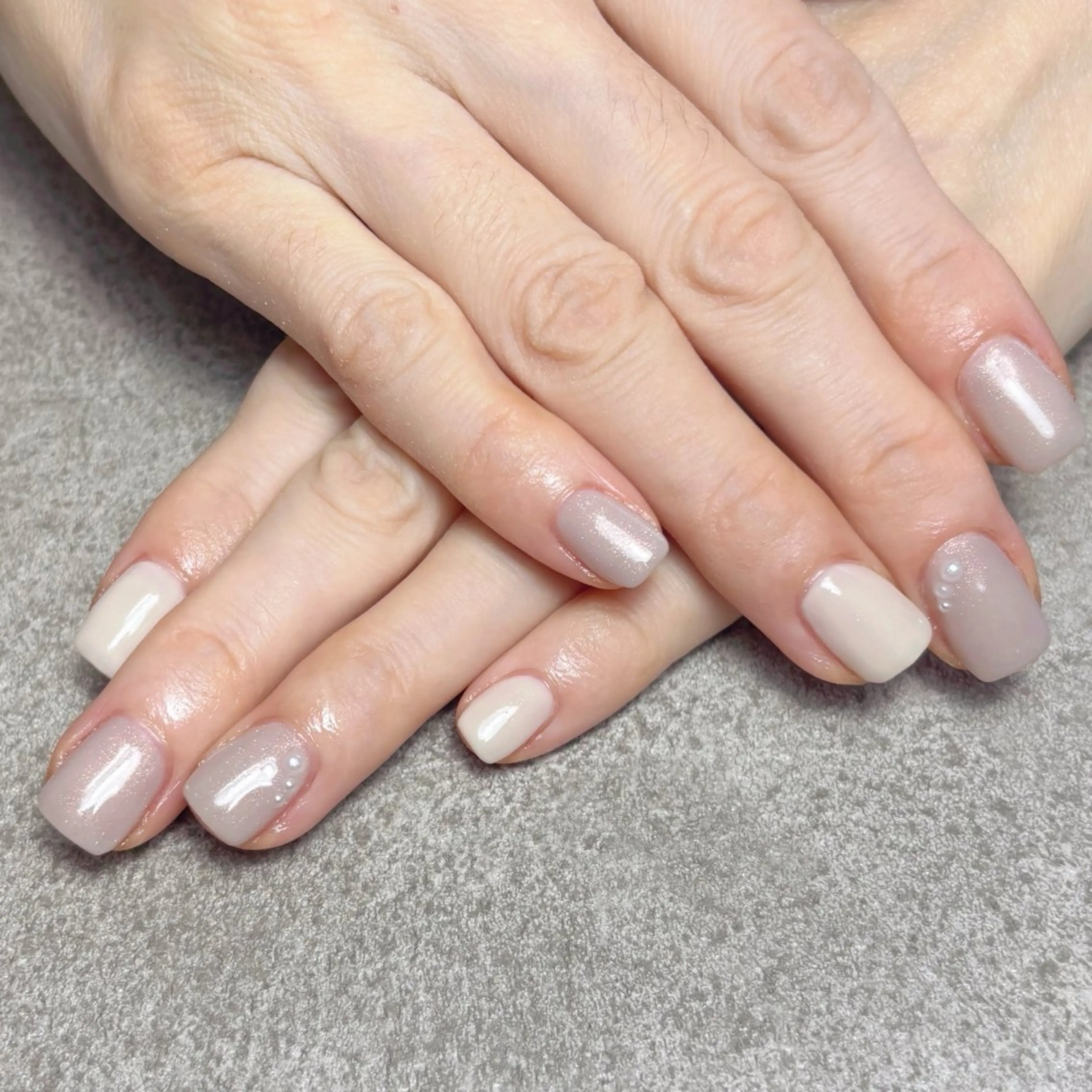 ネイル ハンドネイル nailroom DIASOMNIAのネイルデザイン