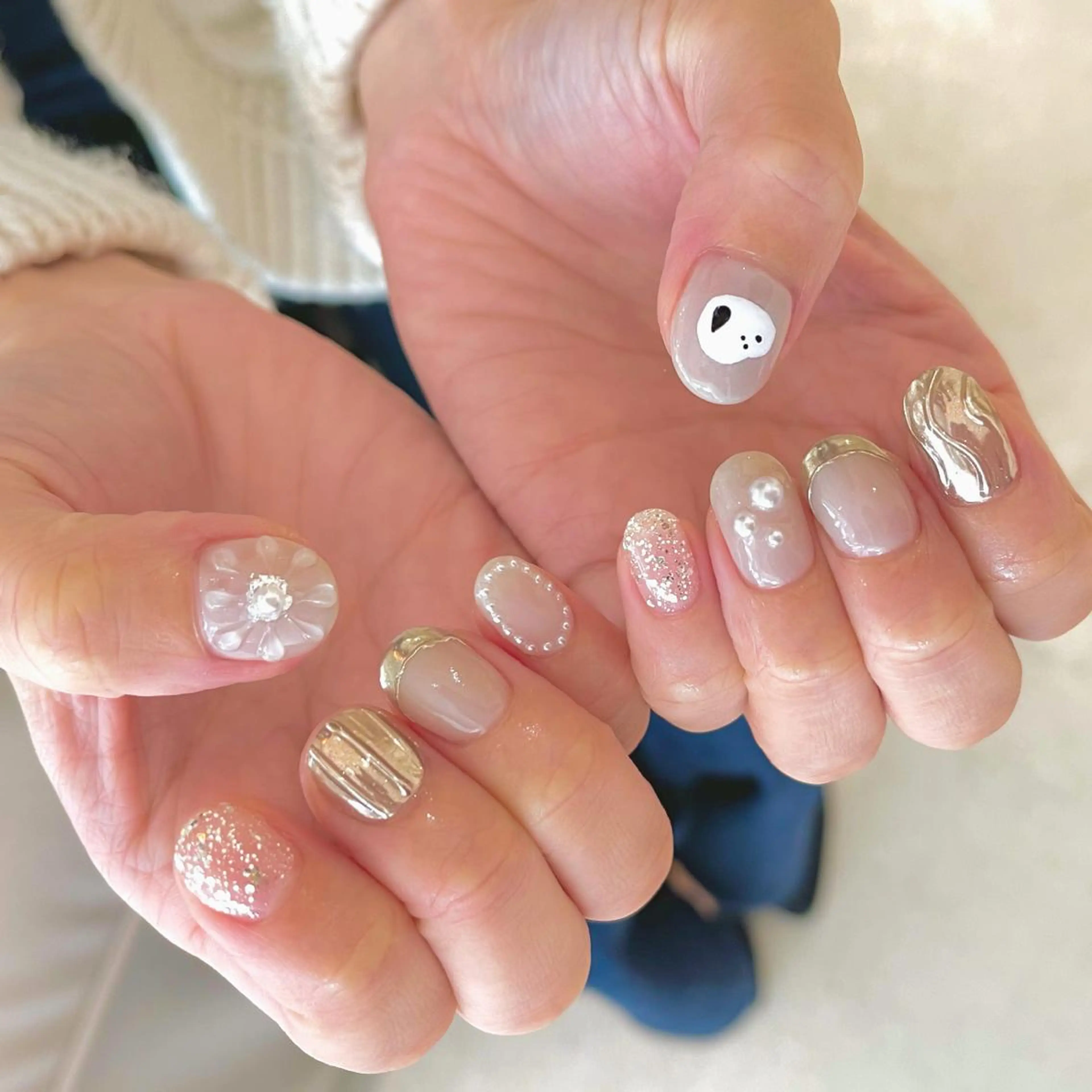 ネイル esby Loely MIZUKIのネイルデザイン