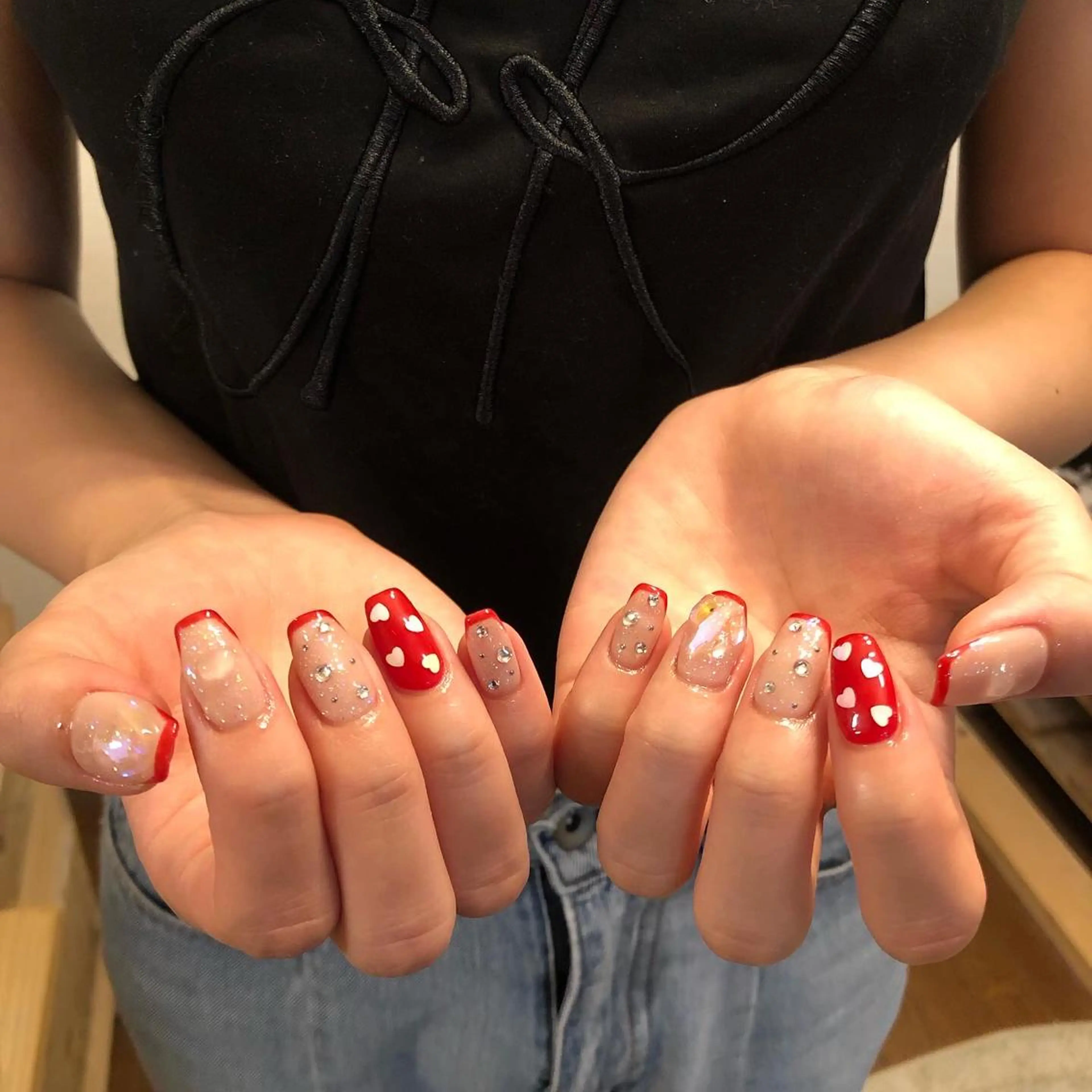 ネイル ハンドネイル フットネイル ハンドケア Nes.Nail所属・Miyagi Asamiのネイルデザイン