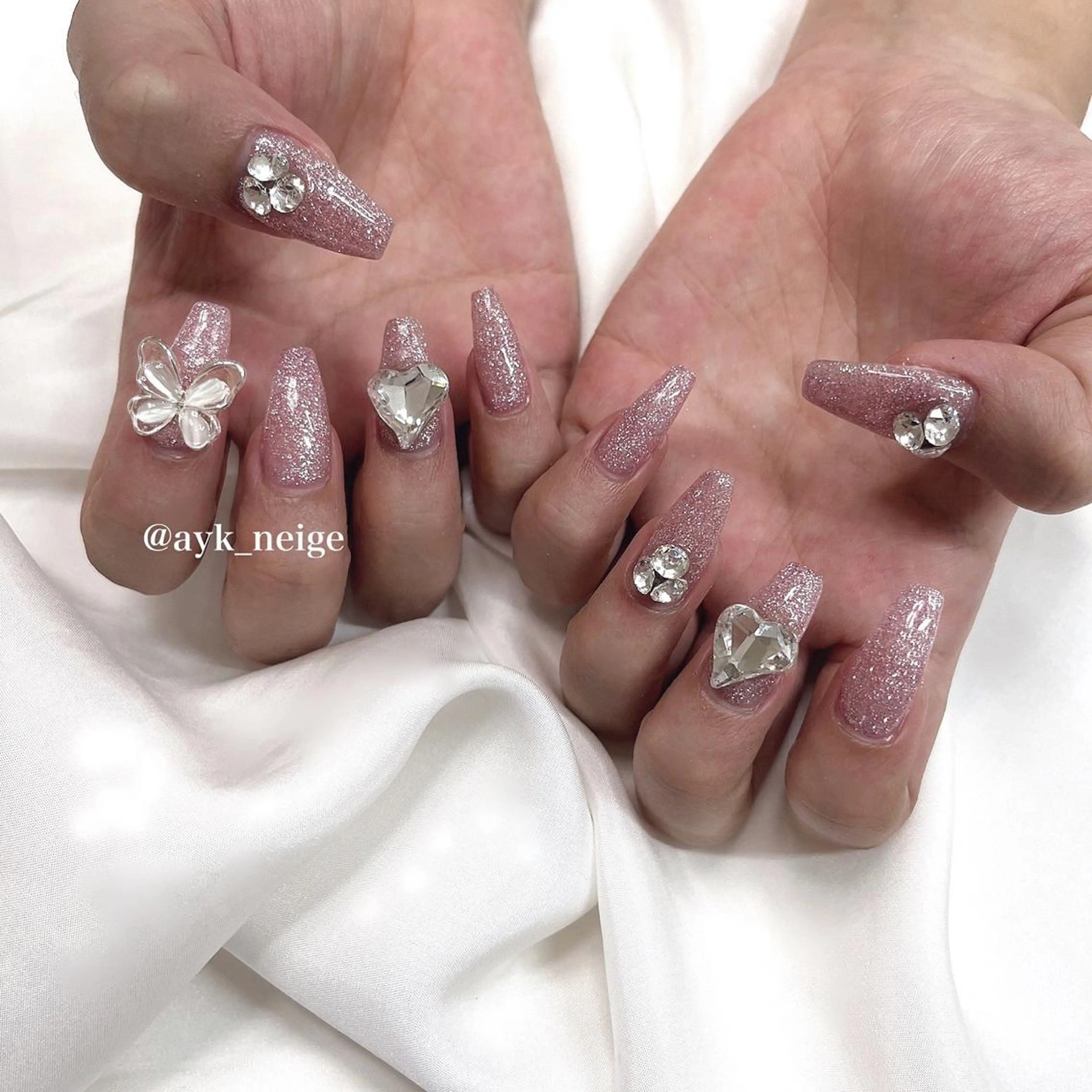 ネイル フットネイル フレンチネイル ガラスフレンチ グラデーション 韓国ネイル n'eige nail所属・大谷 綾香のネイルデザイン