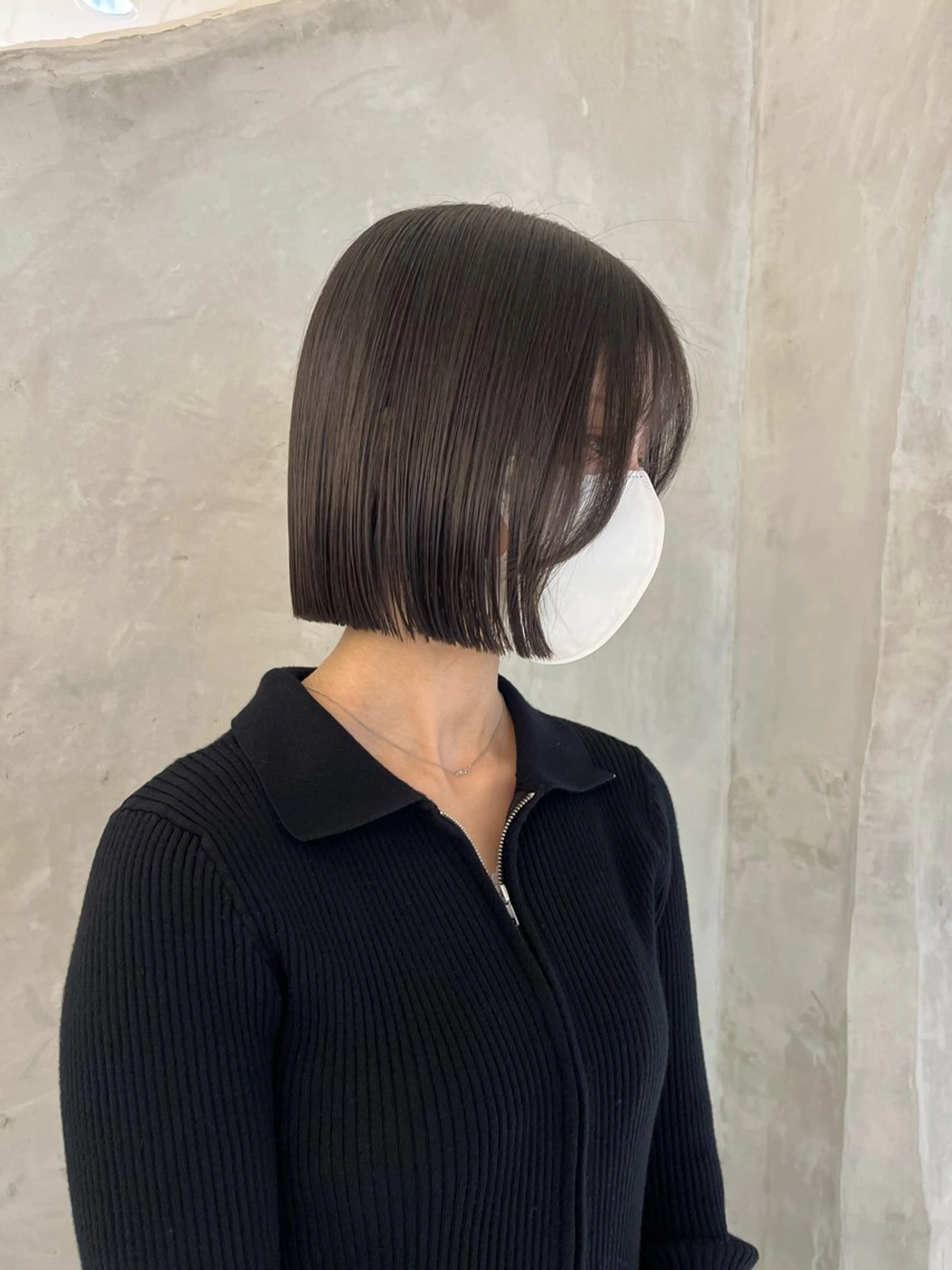 ミディアム ボブ カット ヘアカラー トリートメント effect横浜所属・切りっぱなしボブ/ 艶カラー/綾莉のヘアスタイル